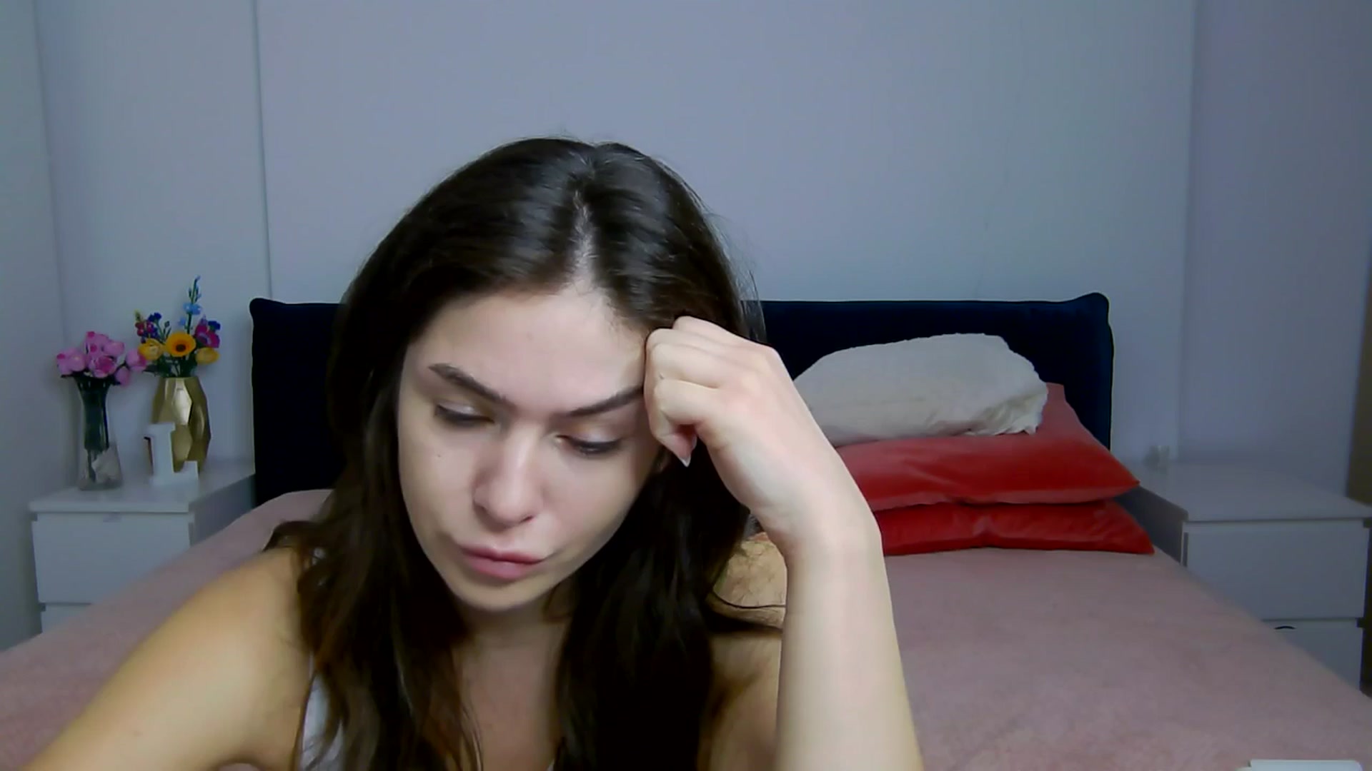 Gallery image thumbnail from NaiaaBee's myfreecams stream on, 11/30/2025, 08:02 image 18 of 20