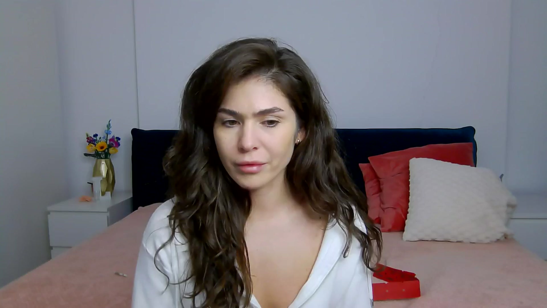Gallery image thumbnail from NaiaaBee's myfreecams stream on, 12/18/2025, 18:27 image 3 of 20