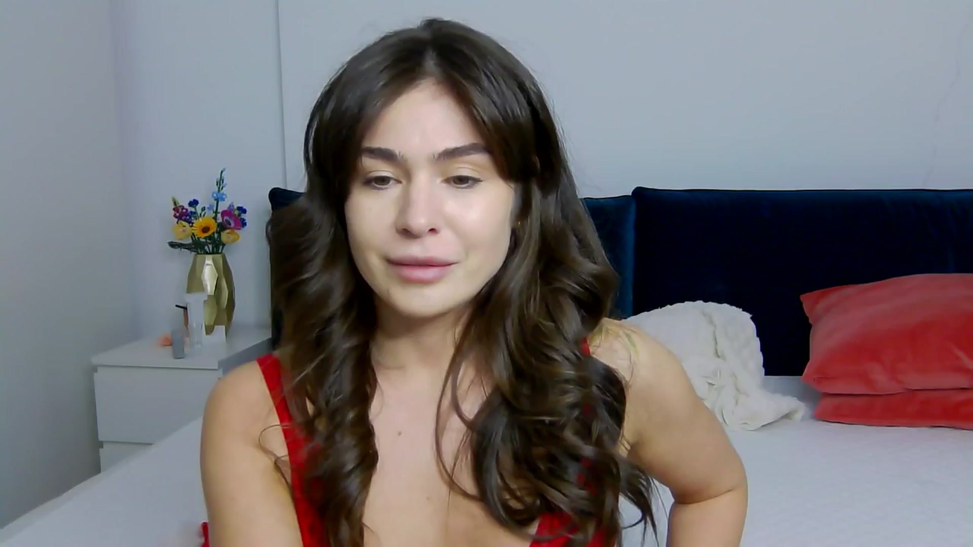 Gallery image thumbnail from NaiaaBee's myfreecams stream on, 12/24/2025, 13:44 image 16 of 20