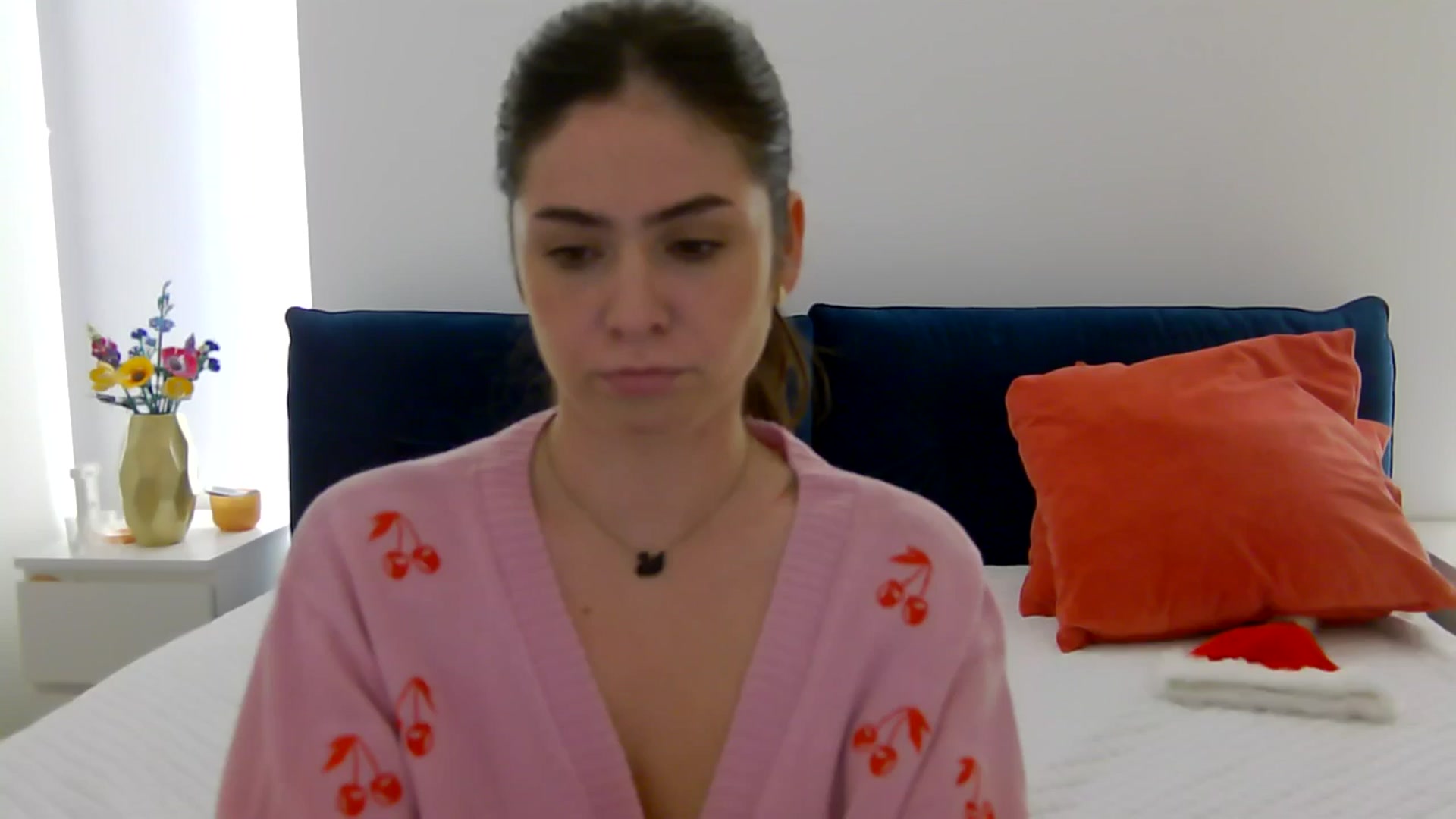 Gallery image thumbnail from NaiaaBee's myfreecams stream on, 01/08/2026, 19:28 image 19 of 20