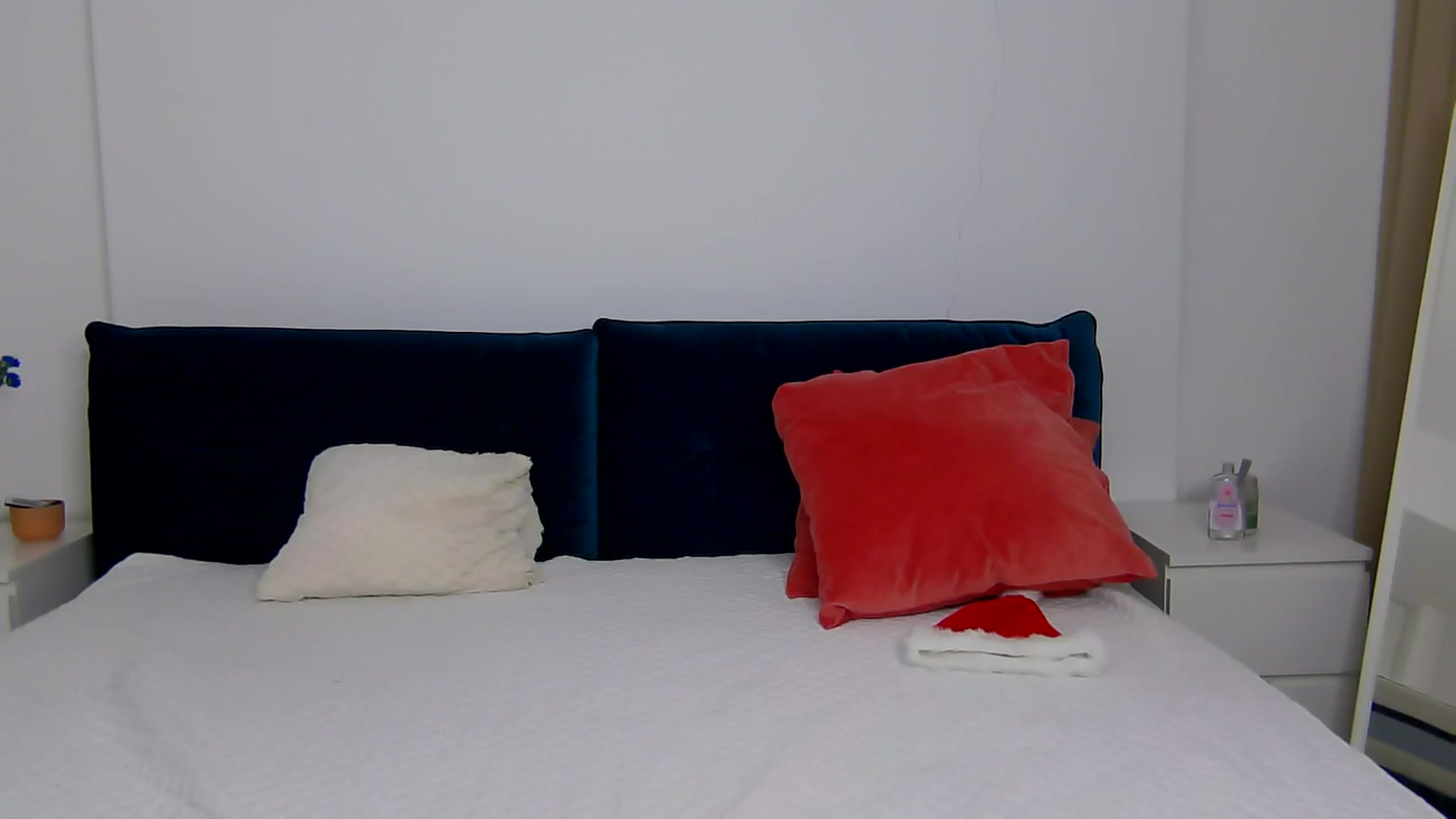 Gallery image thumbnail from NaiaaBee's myfreecams stream on, 01/08/2026, 19:28 image 5 of 20