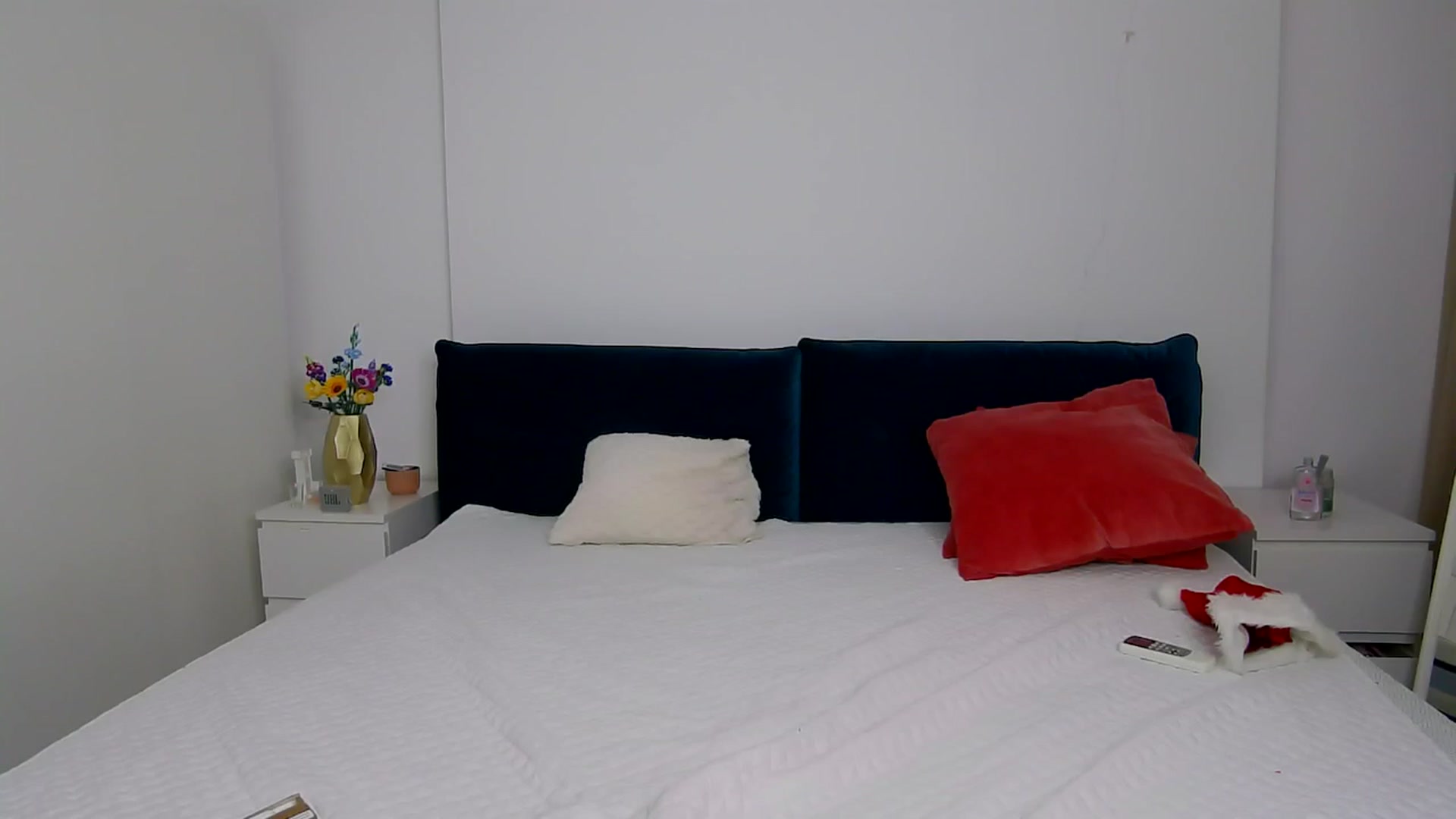 Gallery image thumbnail from NaiaaBee's myfreecams stream on, 01/11/2026, 07:37 image 16 of 20