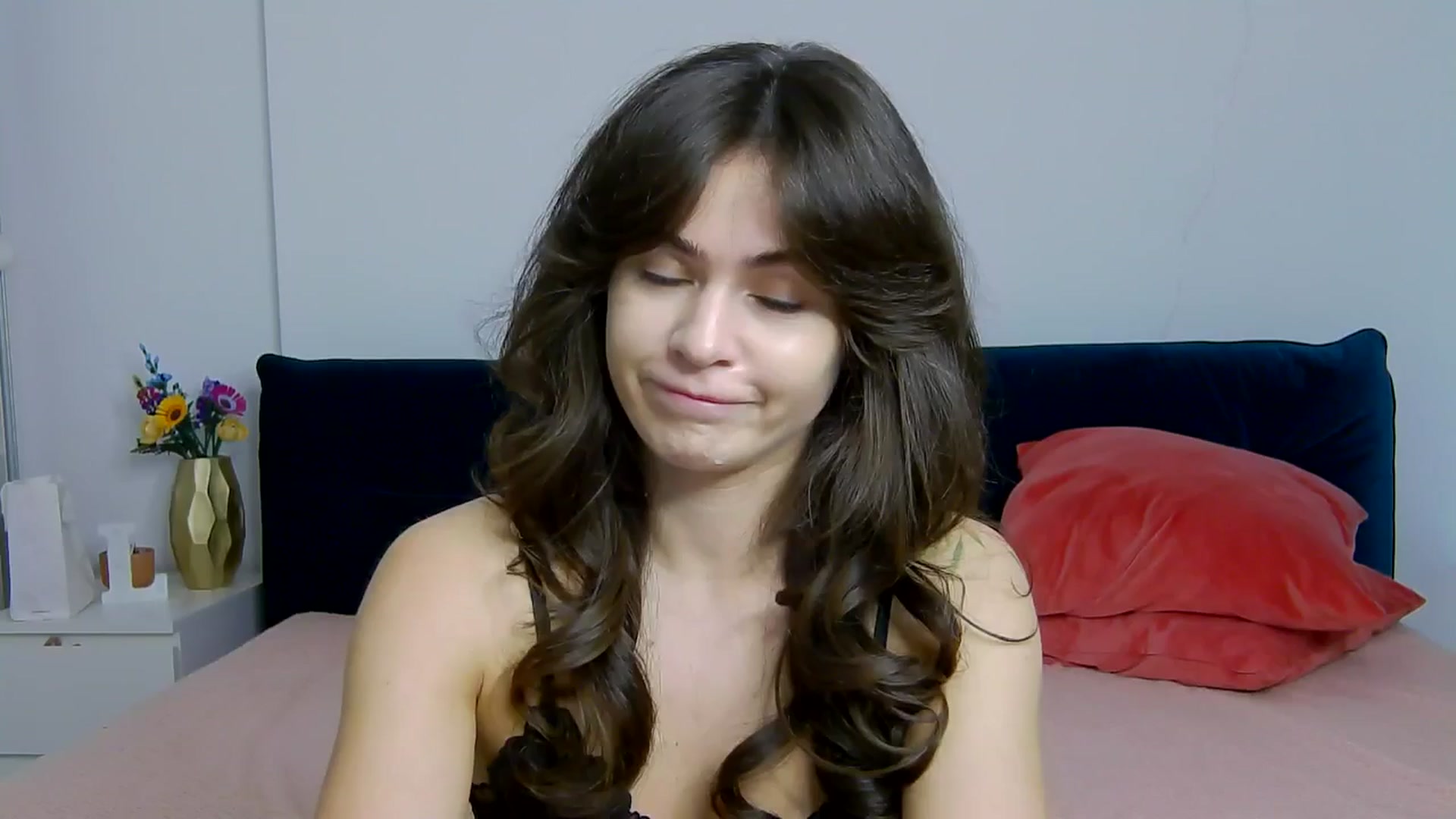 Gallery image thumbnail from NaiaaBee's myfreecams stream on, 01/24/2026, 08:02 image 13 of 20