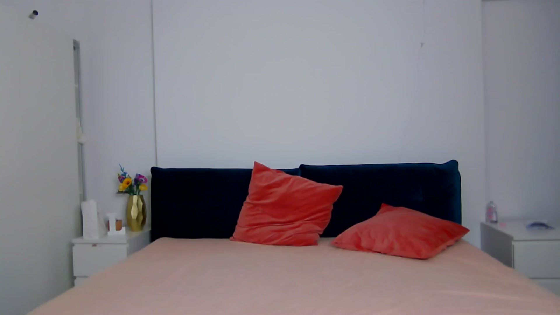 Gallery image thumbnail from NaiaaBee's myfreecams stream on, 01/26/2026, 18:40 image 2 of 20