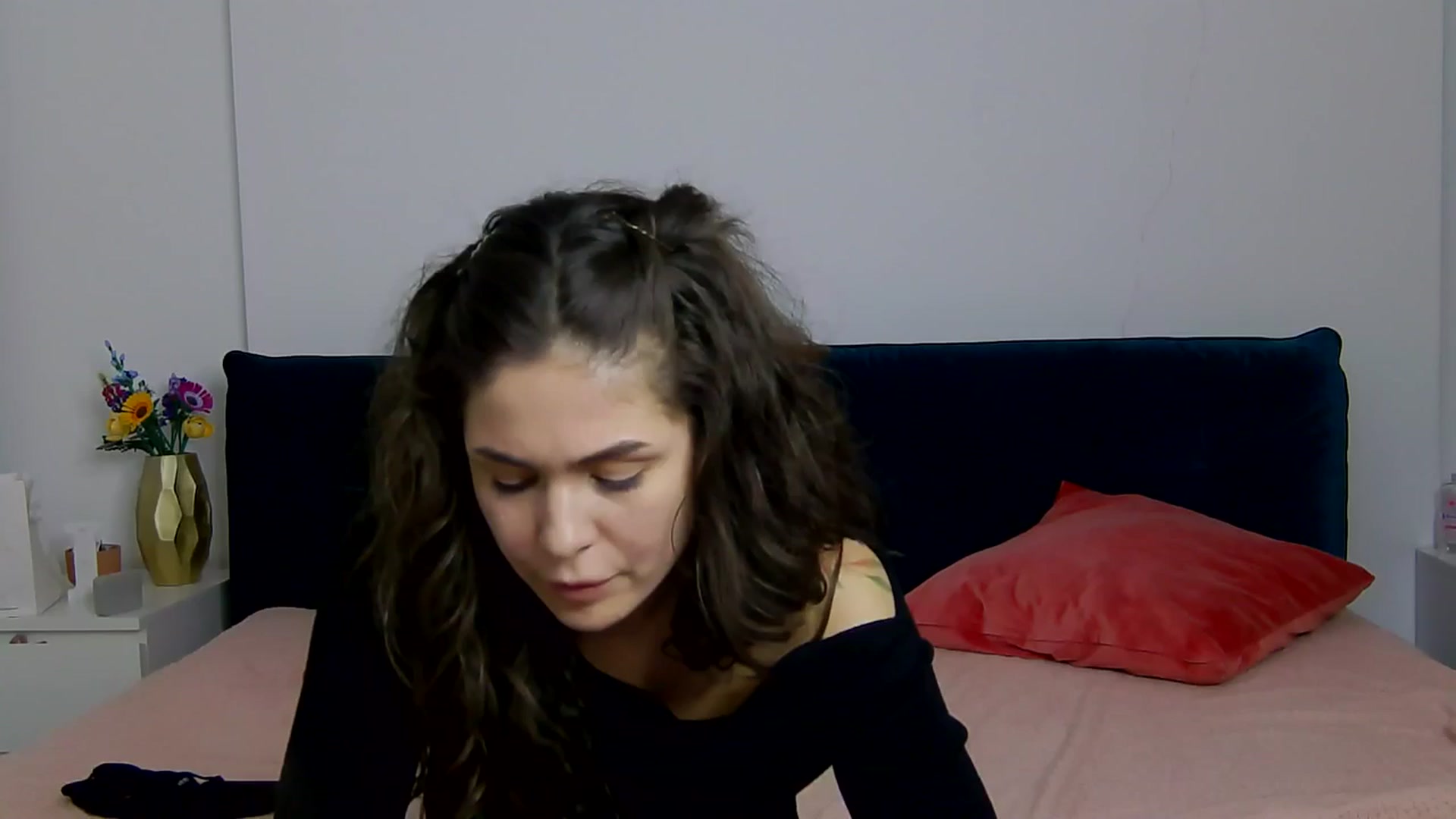 Gallery image thumbnail from NaiaaBee's myfreecams stream on, 01/29/2026, 18:28 image 18 of 20