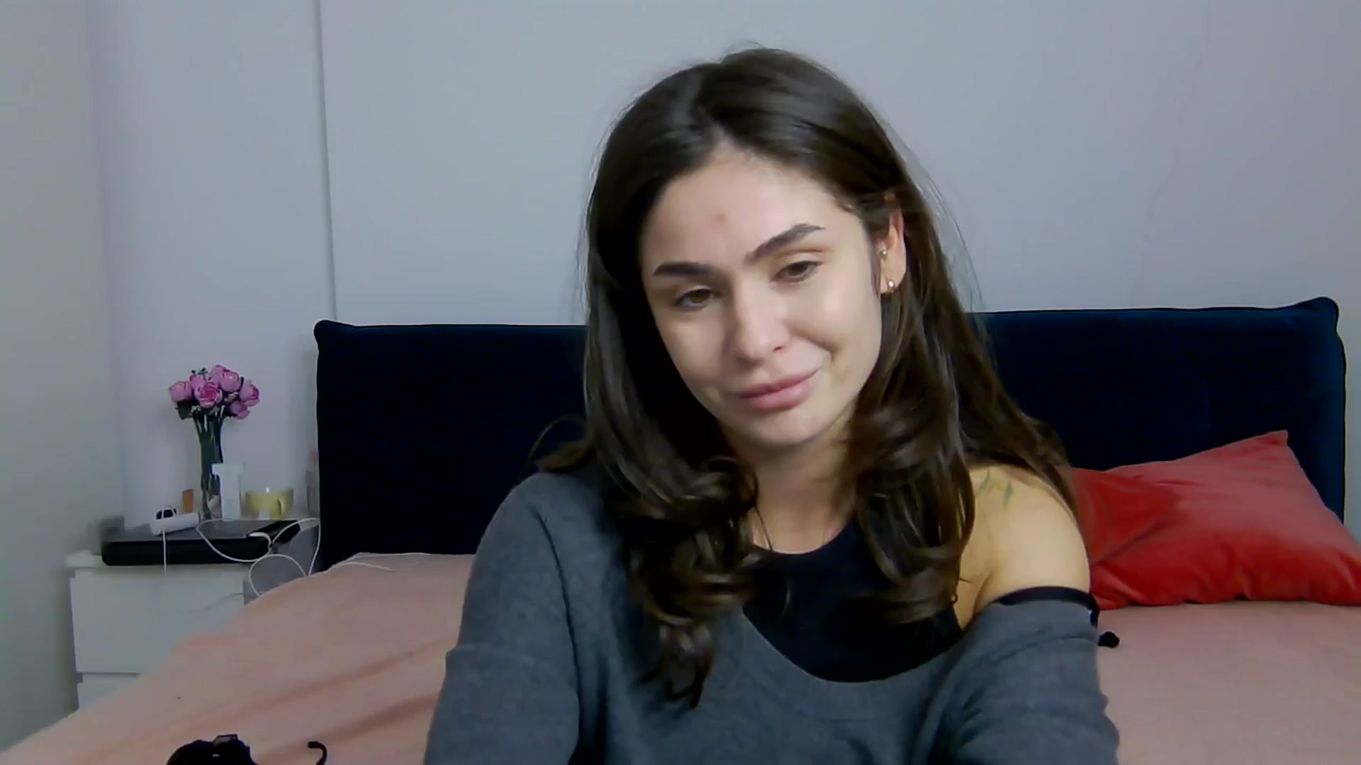 Gallery image thumbnail from NaiaaBee's myfreecams stream on, 02/10/2026, 19:04 image 2 of 20