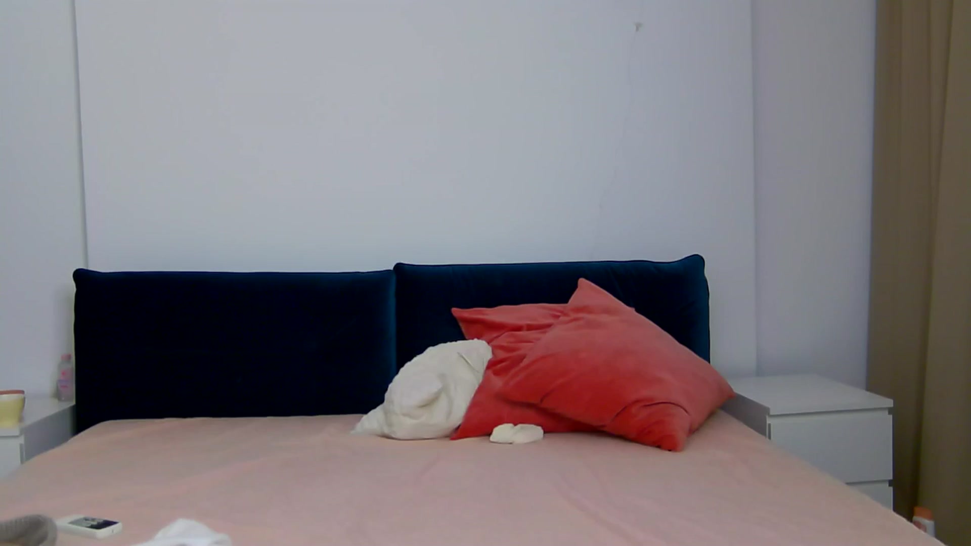 Gallery image thumbnail from NaiaaBee's myfreecams stream on, 02/26/2026, 18:05 image 1 of 20