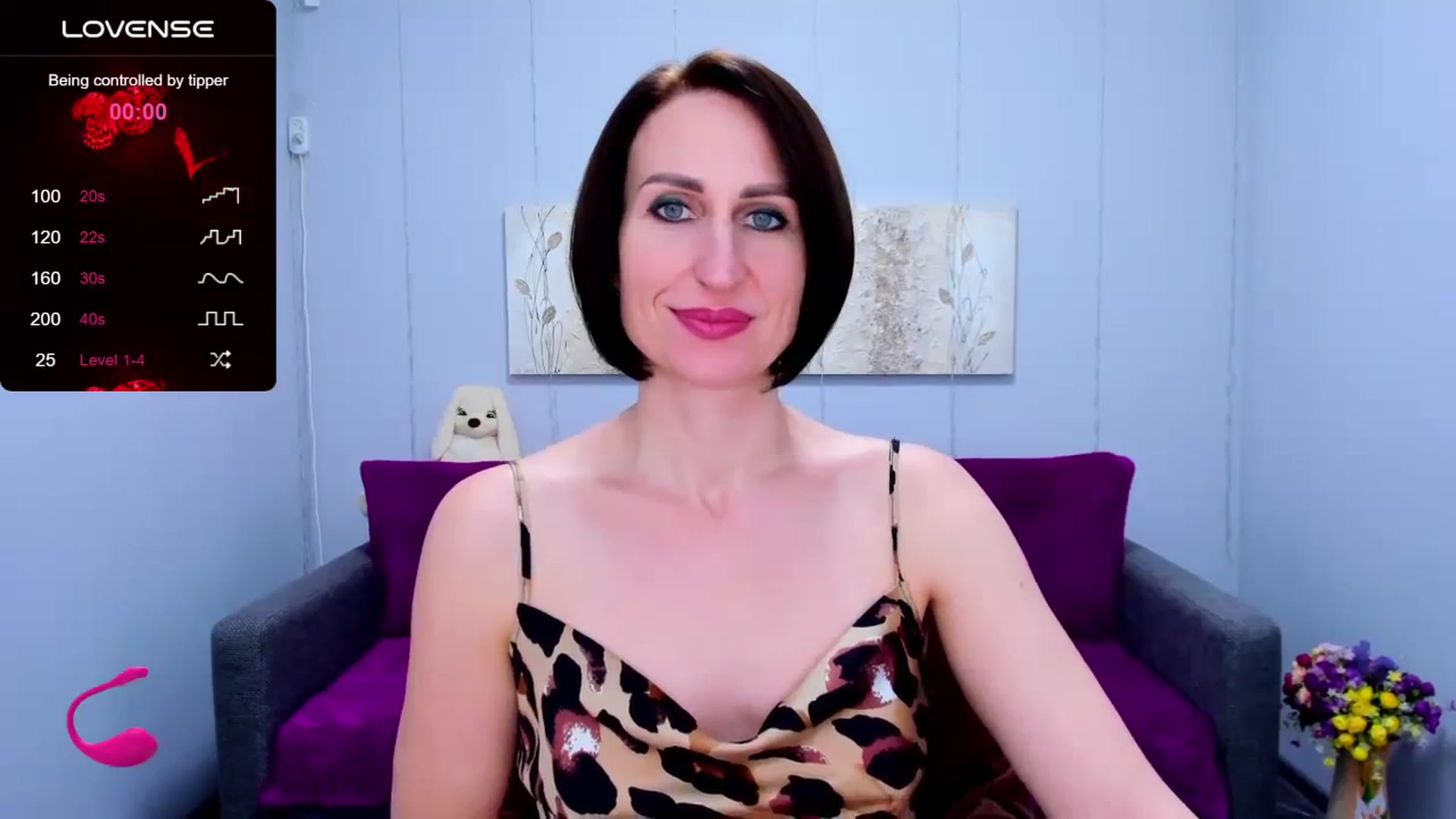 Gallery image thumbnail from Naira_Smile's myfreecams stream on, 01/24/2024, 16:04 image 6 of 20