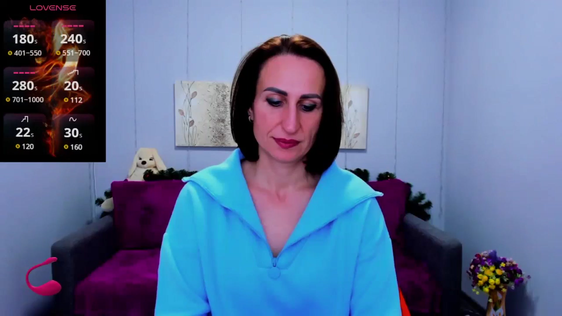 Gallery image thumbnail from Naira_Smile's myfreecams stream on, 12/25/2024, 19:21 image 20 of 20