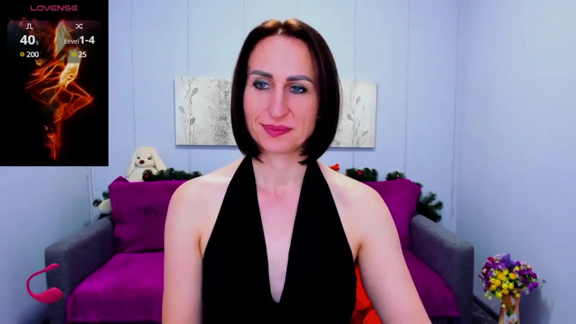 Gallery image thumbnail from Naira_Smile's myfreecams stream on, 12/26/2024, 15:35 image 13 of 20