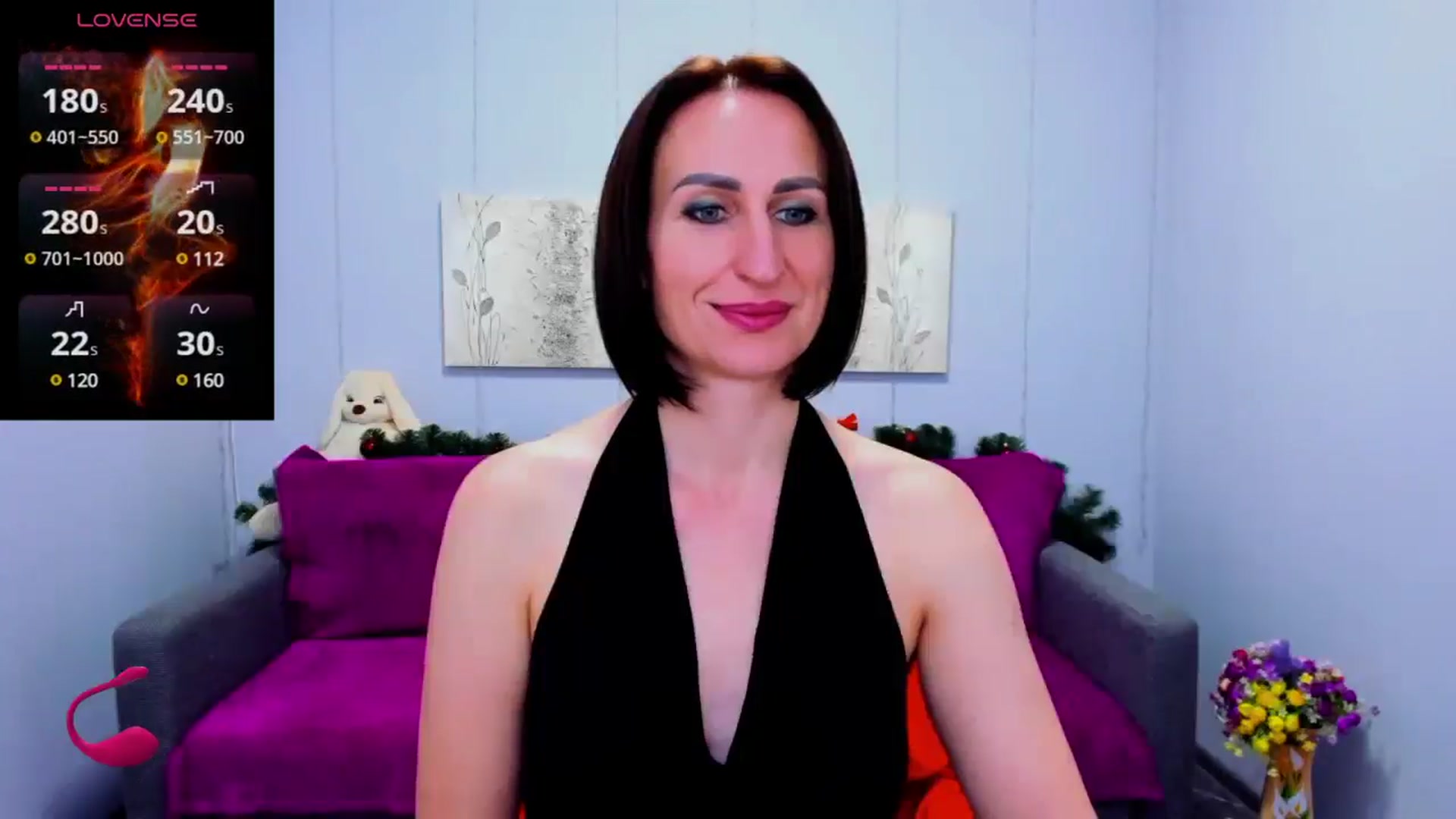 Gallery image thumbnail from Naira_Smile's myfreecams stream on, 12/26/2024, 15:35 image 3 of 20