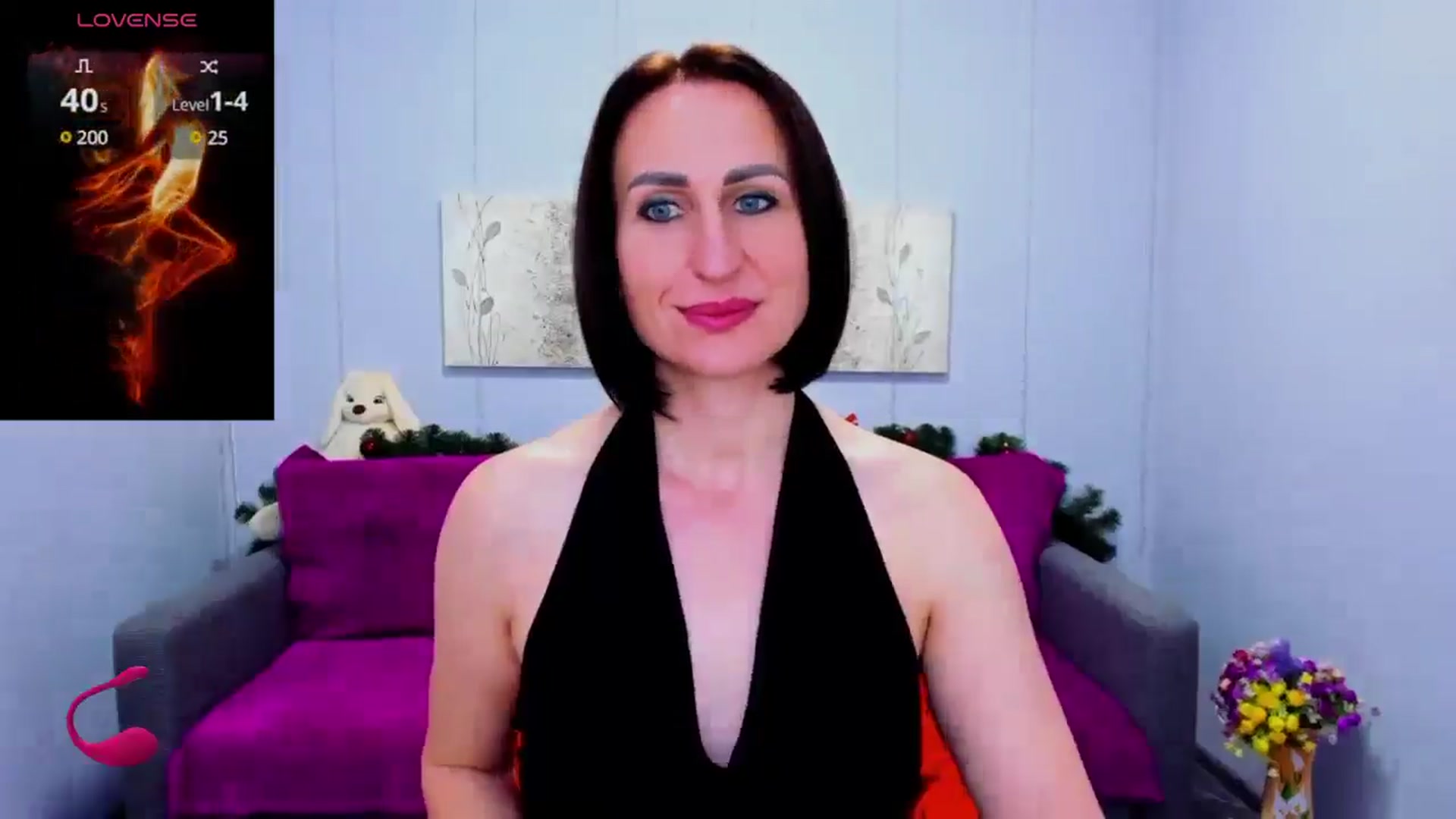 Gallery image thumbnail from Naira_Smile's myfreecams stream on, 12/26/2024, 15:35 image 12 of 20