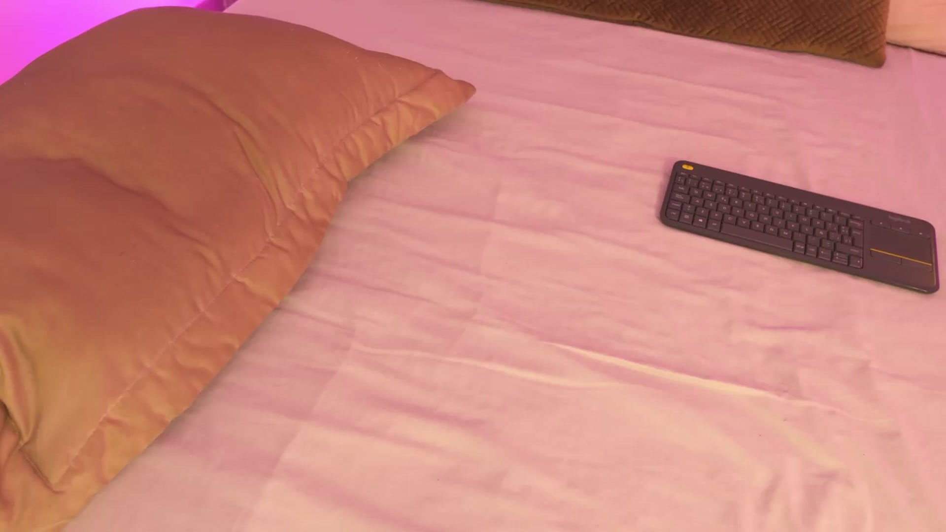 Gallery image thumbnail from Nakamura_Sanz's myfreecams stream on, 08/15/2026, 15:12 image 18 of 20