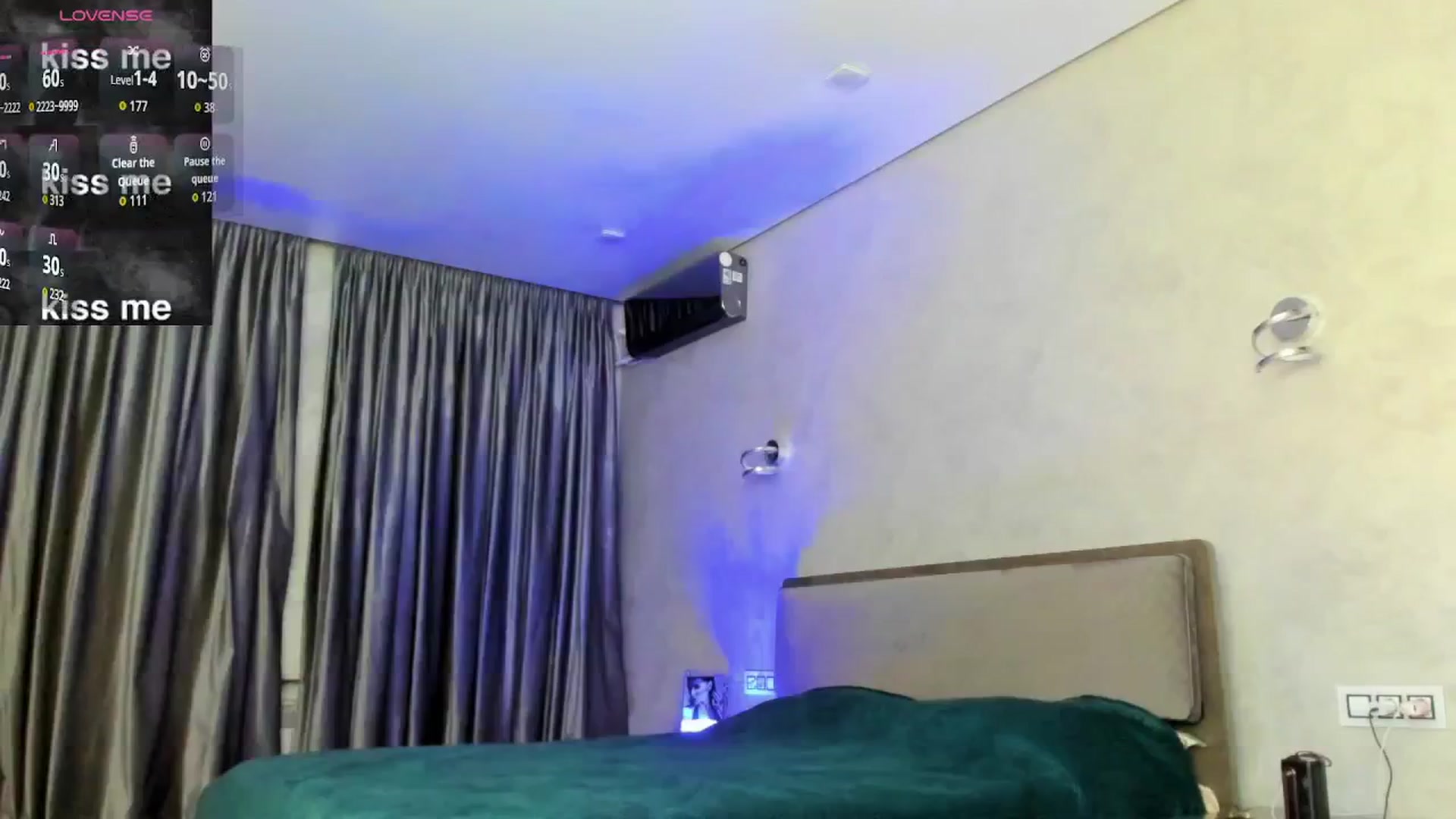 Gallery image thumbnail from NakedK's myfreecams stream on, 09/26/2025, 18:15 image 6 of 20