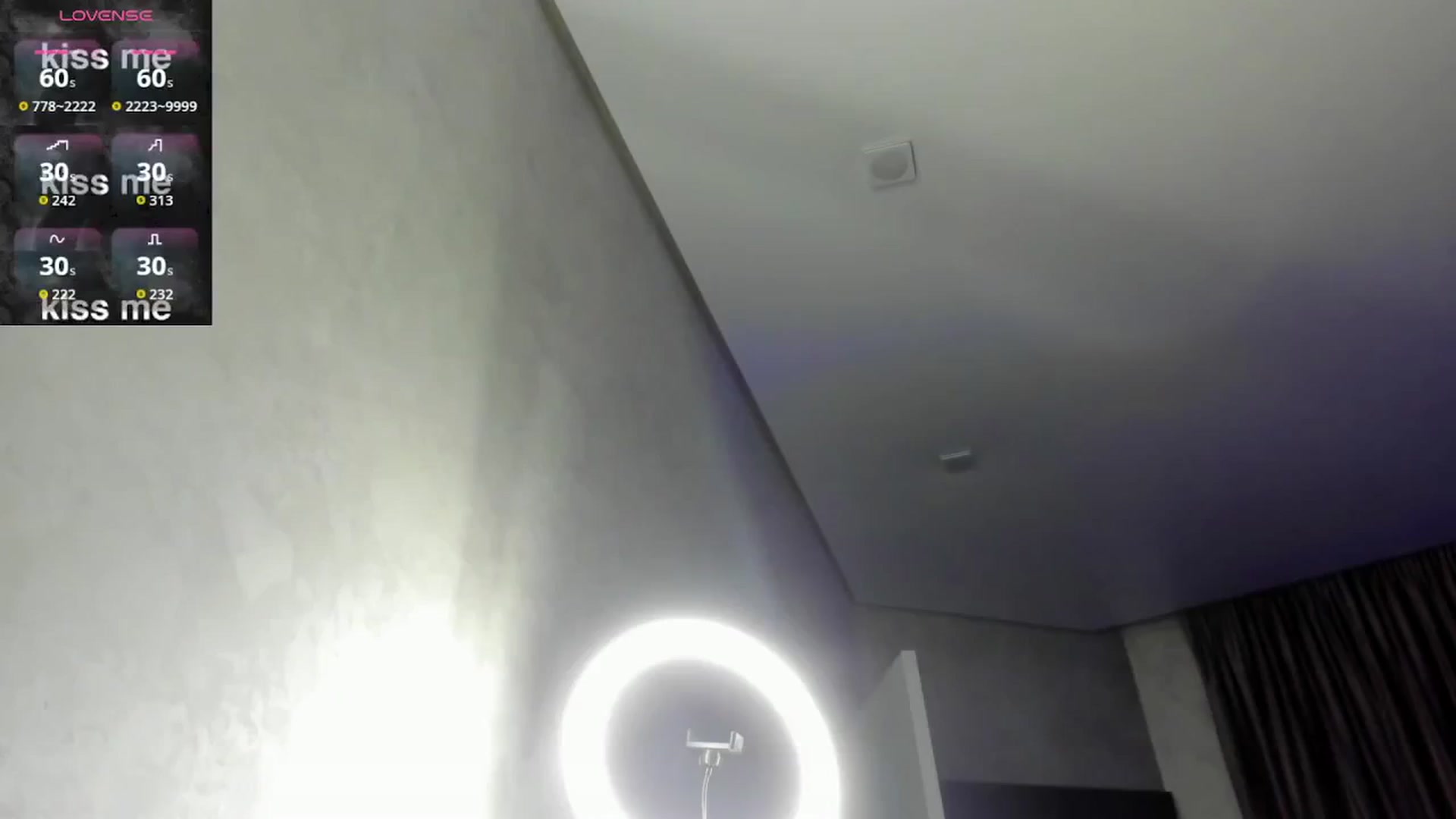 Gallery image thumbnail from NakedK's myfreecams stream on, 10/03/2025, 19:13 image 17 of 20