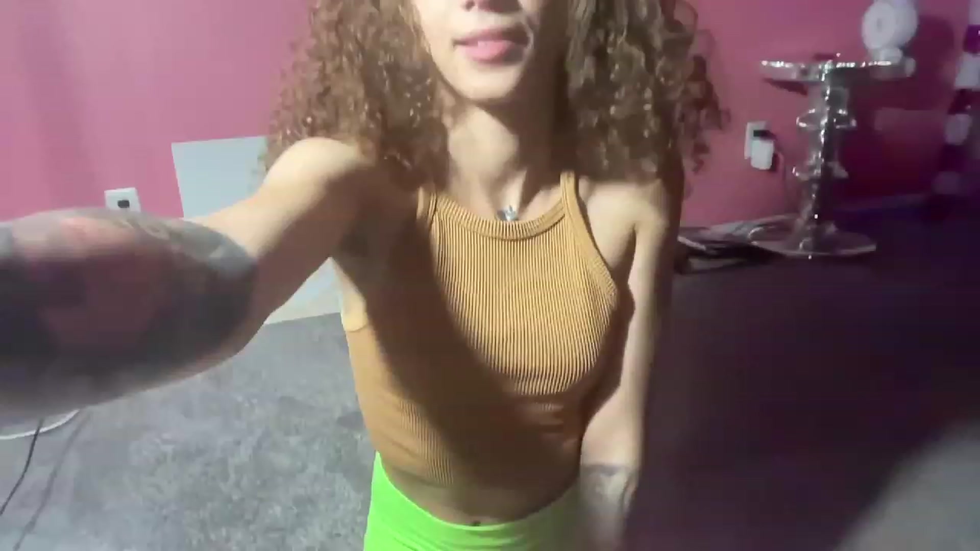 Gallery image thumbnail from NakedSwan's myfreecams stream on, 11/19/2022, 08:44 image 8 of 20