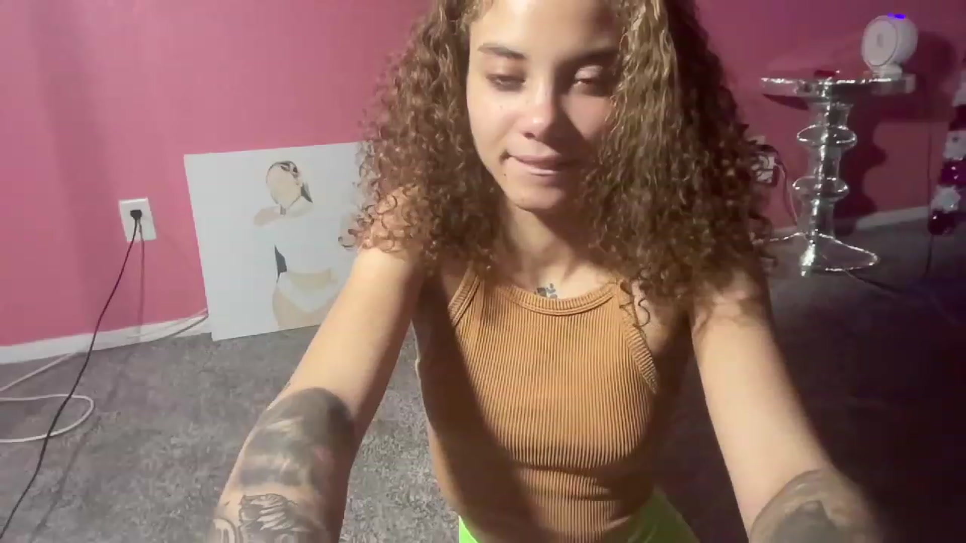 Gallery image thumbnail from NakedSwan's myfreecams stream on, 11/19/2022, 08:44 image 9 of 20