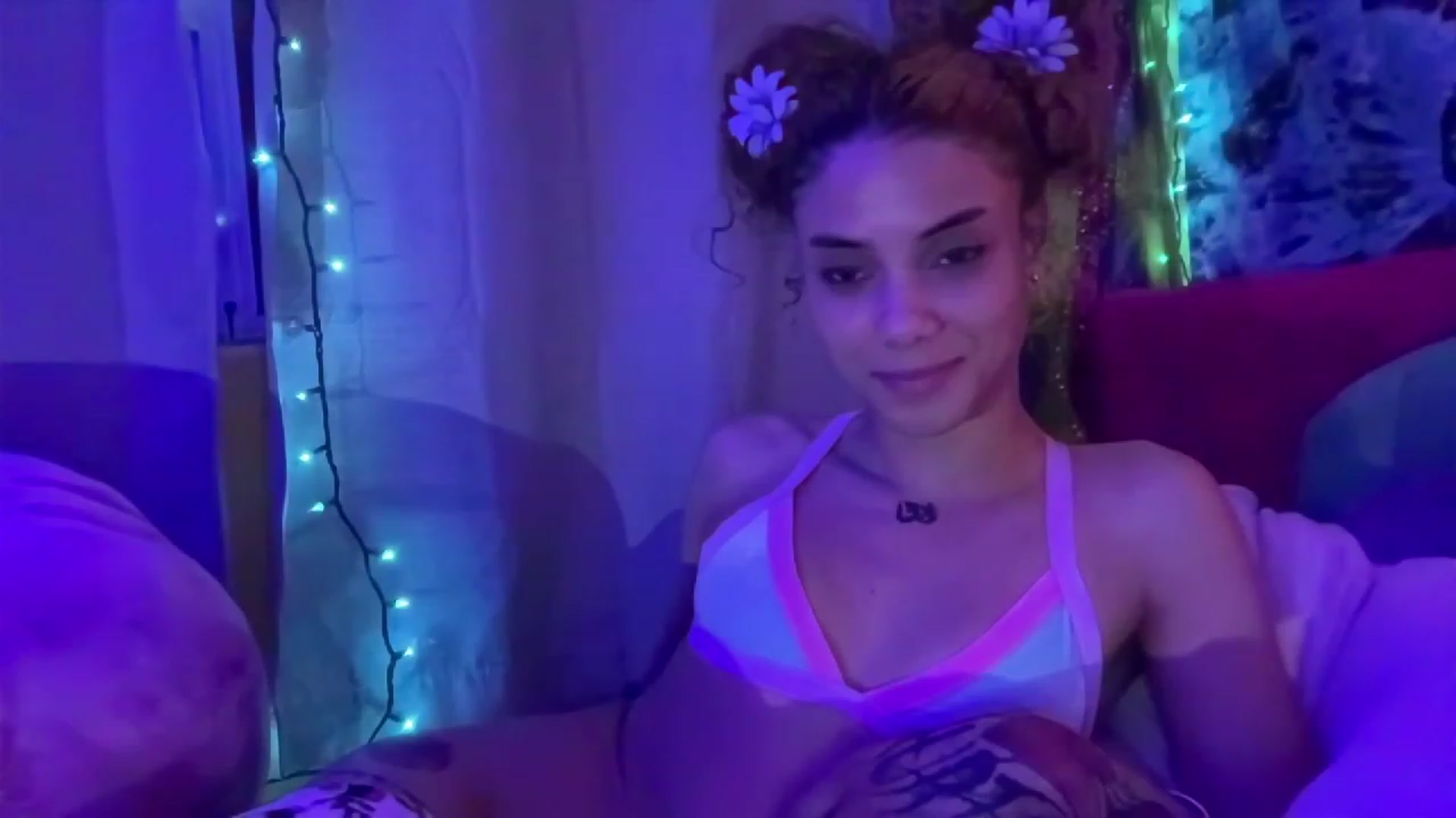 Gallery image thumbnail from NakedSwan's myfreecams stream on, 12/11/2022, 07:03 image 2 of 20