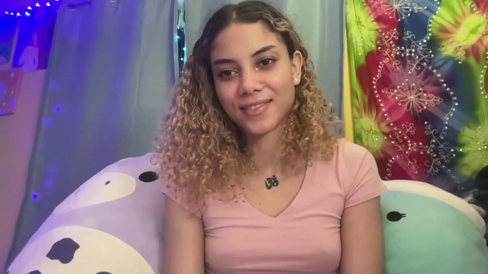 Gallery image thumbnail from NakedSwan's myfreecams stream on, 03/30/2023, 13:08 image 5 of 20