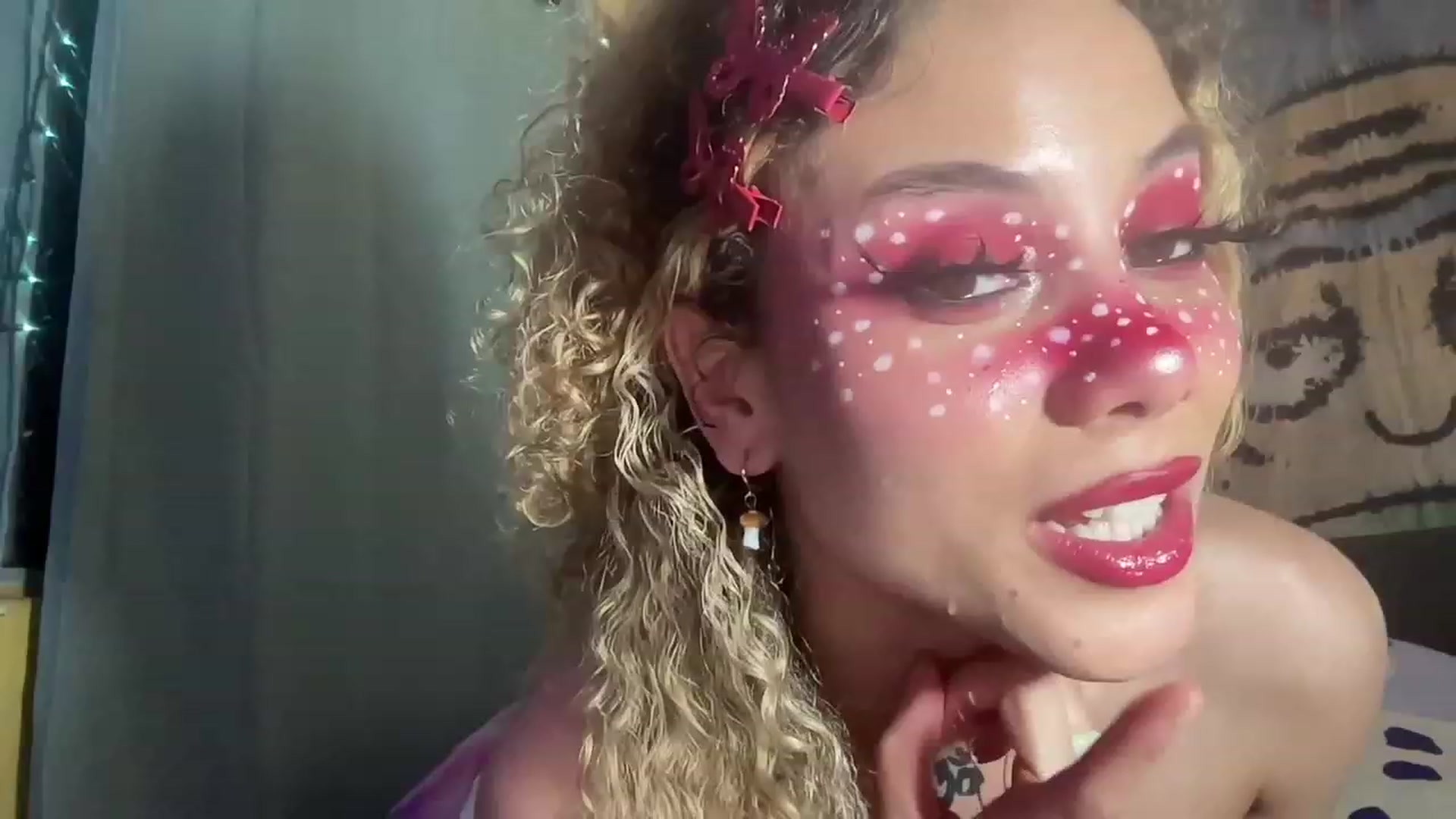 Gallery image thumbnail from NakedSwan's myfreecams stream on, 04/13/2023, 06:40 image 4 of 20