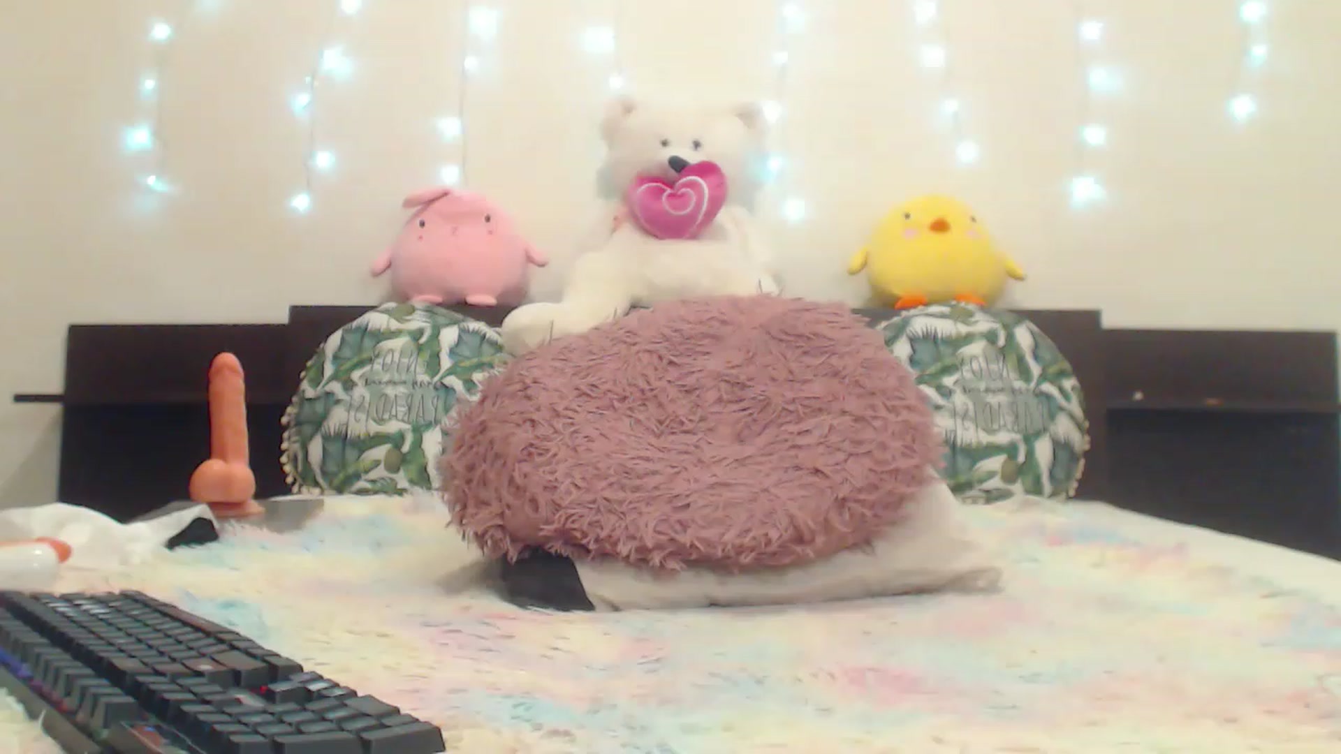 Gallery image thumbnail from Nakedwish's myfreecams stream on, 01/10/2023, 03:47 image 14 of 20