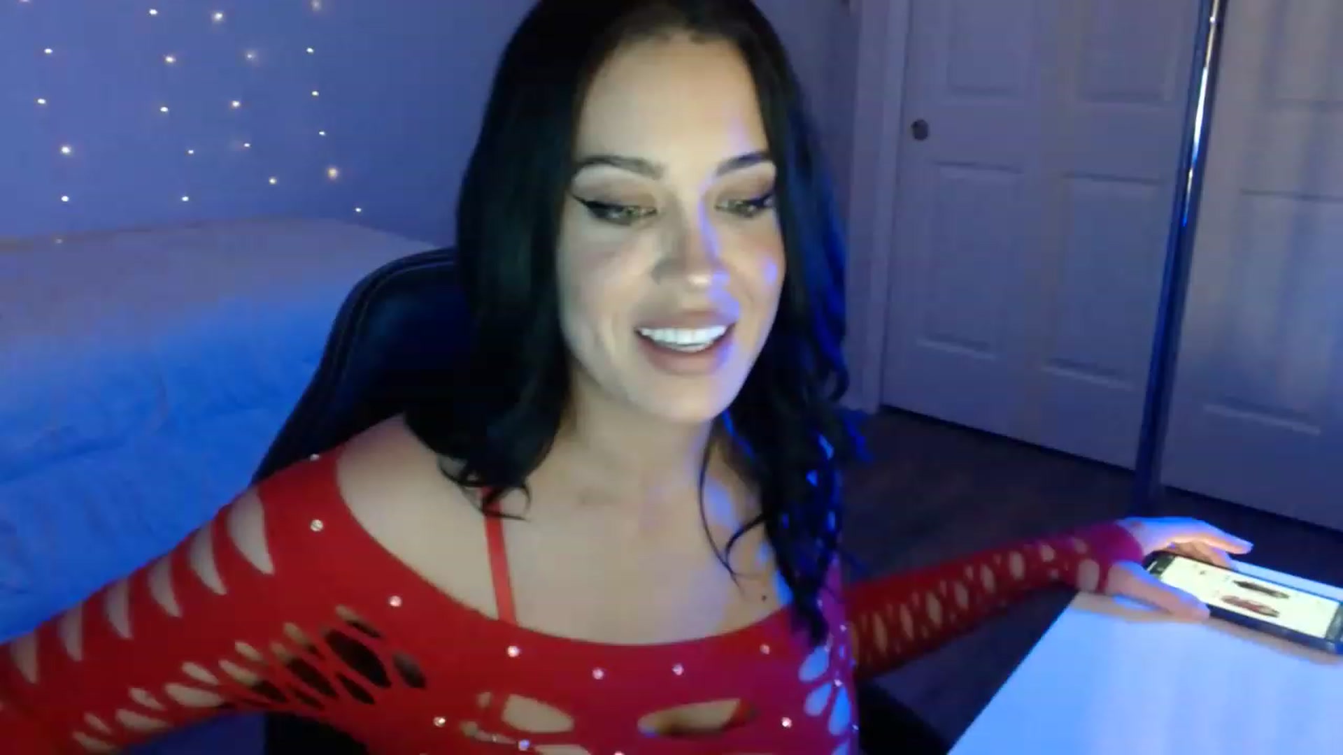 Gallery image thumbnail from NalaFalon's myfreecams stream on, 11/16/2022, 02:21 image 3 of 20