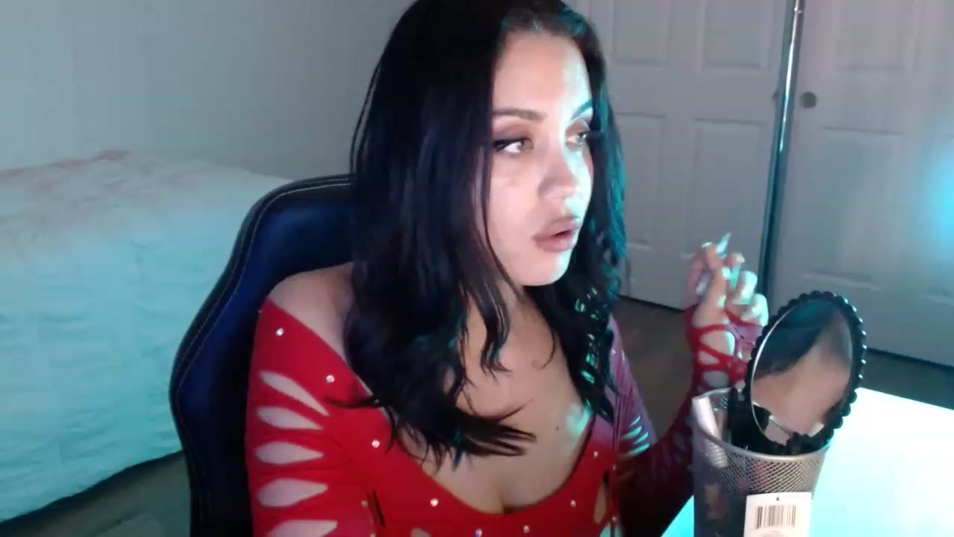 Gallery image thumbnail from NalaFalon's myfreecams stream on, 11/19/2022, 02:07 image 14 of 20