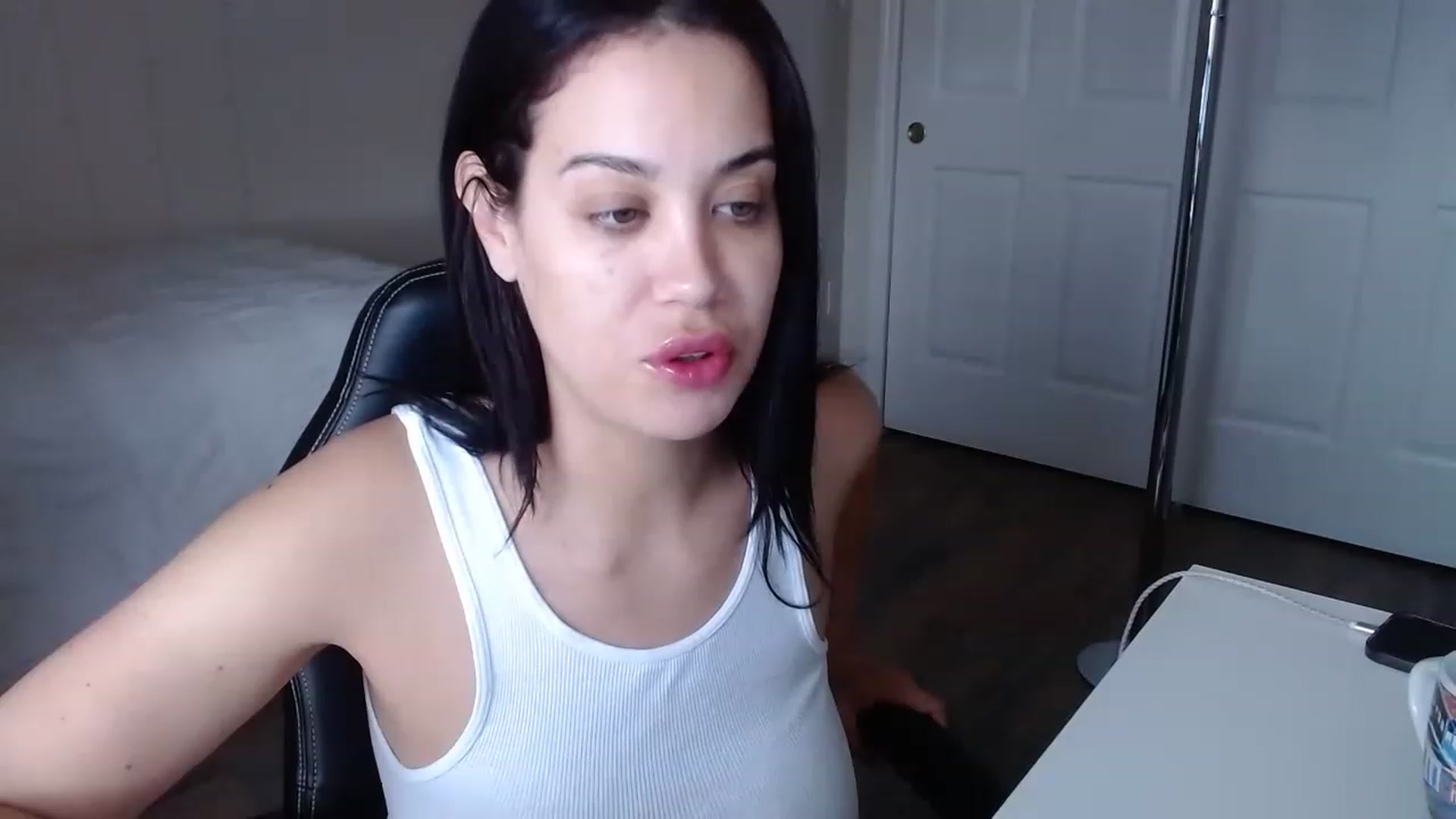 Gallery image thumbnail from NalaFalon's myfreecams stream on, 11/22/2022, 15:14 image 19 of 20