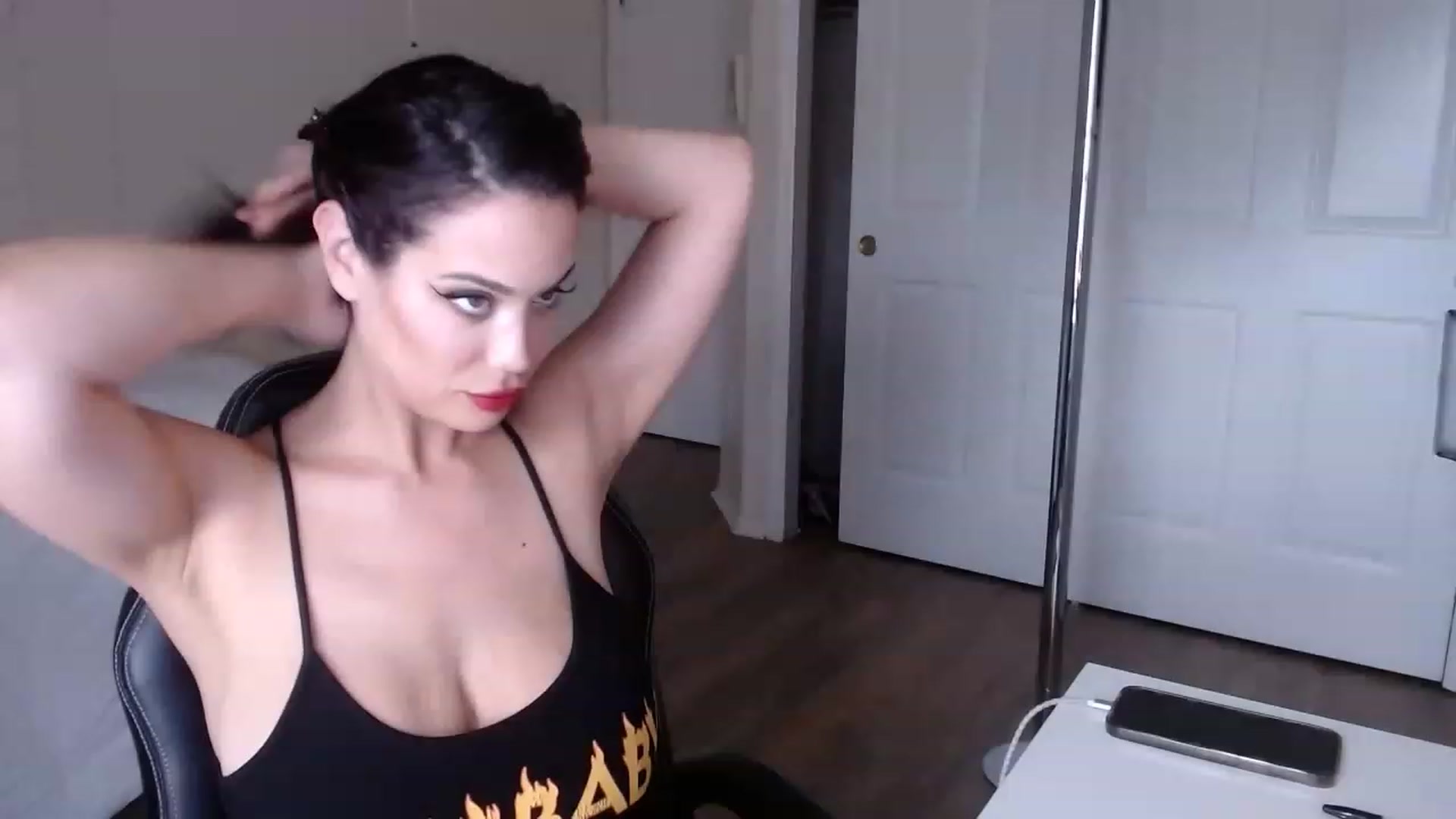 Gallery image thumbnail from NalaFalon's myfreecams stream on, 12/01/2022, 08:03 image 19 of 20