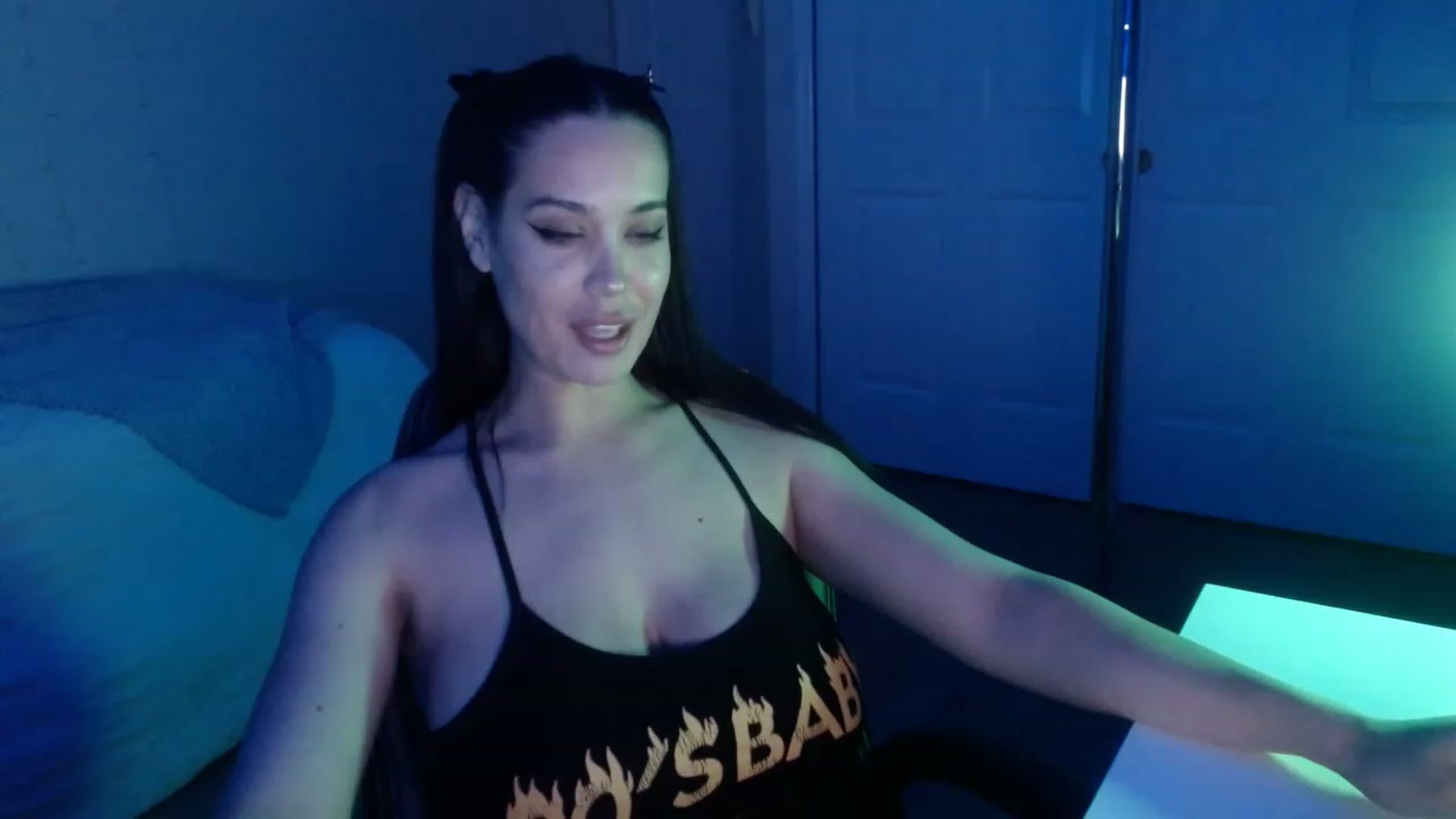 Gallery image thumbnail from NalaFalon's myfreecams stream on, 12/07/2022, 02:18 image 3 of 20
