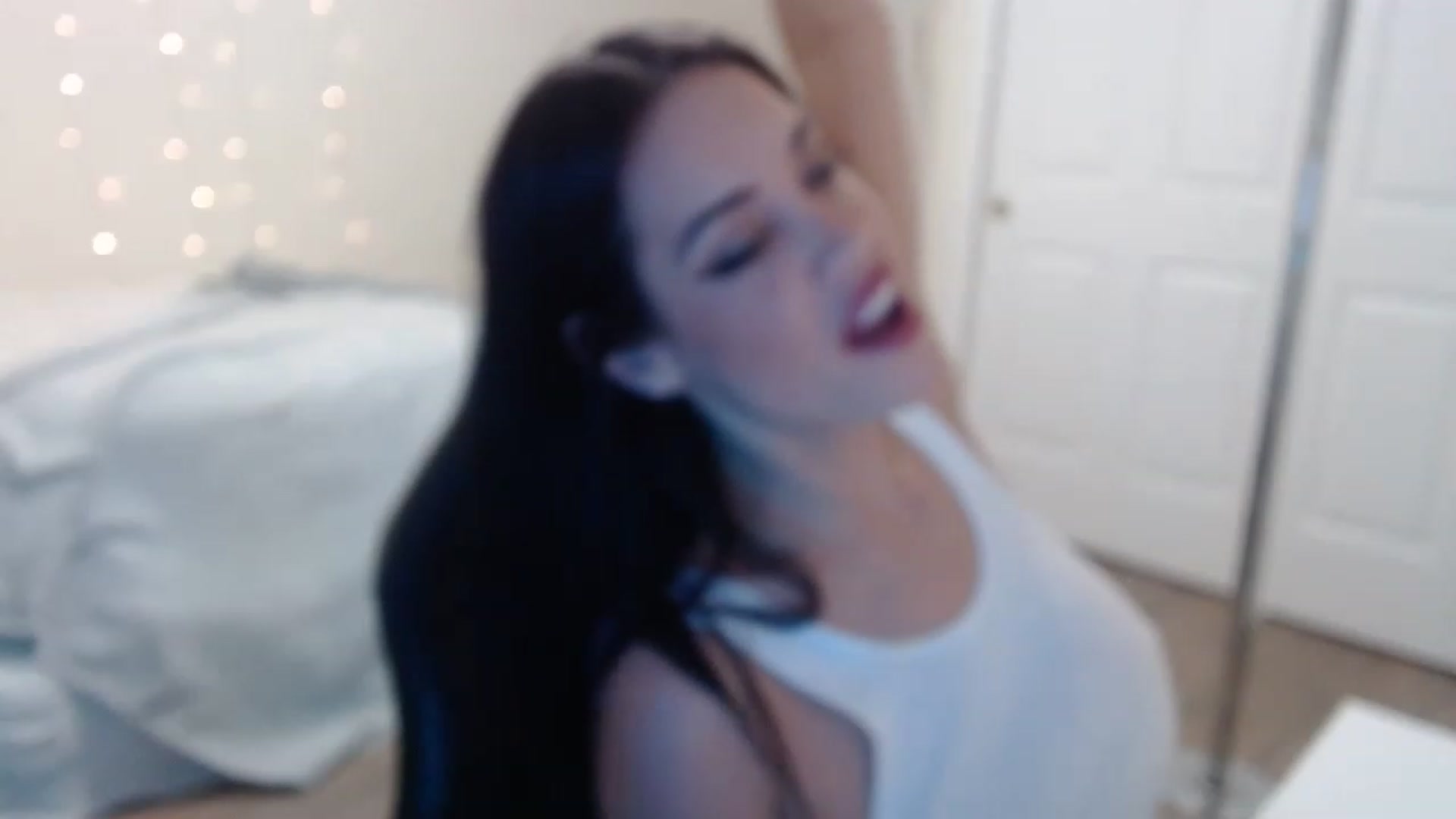 Gallery image thumbnail from NalaFalon's myfreecams stream on, 12/09/2022, 01:28 image 5 of 20