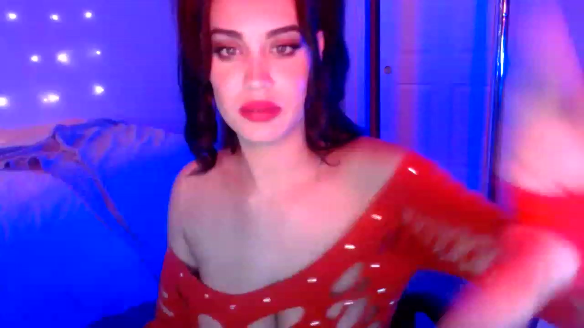 Gallery image thumbnail from NalaFalon's myfreecams stream on, 12/18/2022, 01:38 image 10 of 20