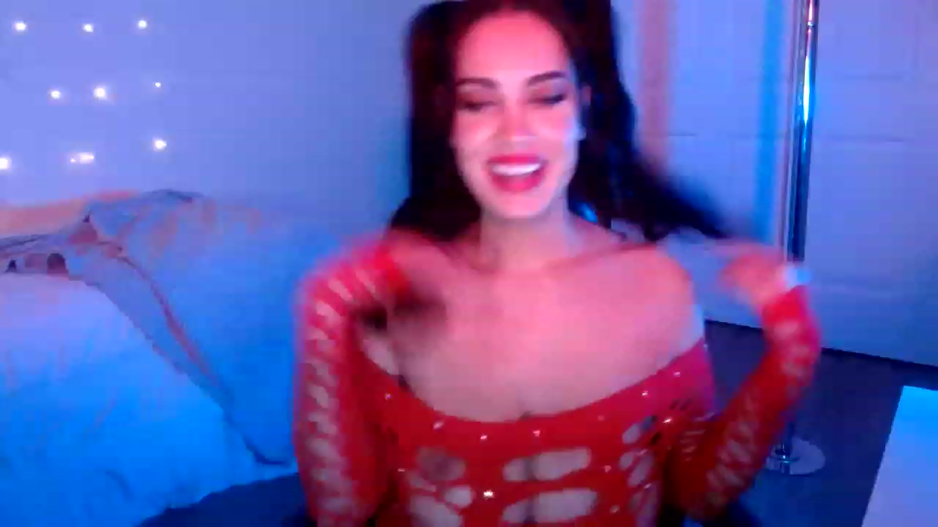 Gallery image thumbnail from NalaFalon's myfreecams stream on, 12/18/2022, 01:38 image 5 of 20