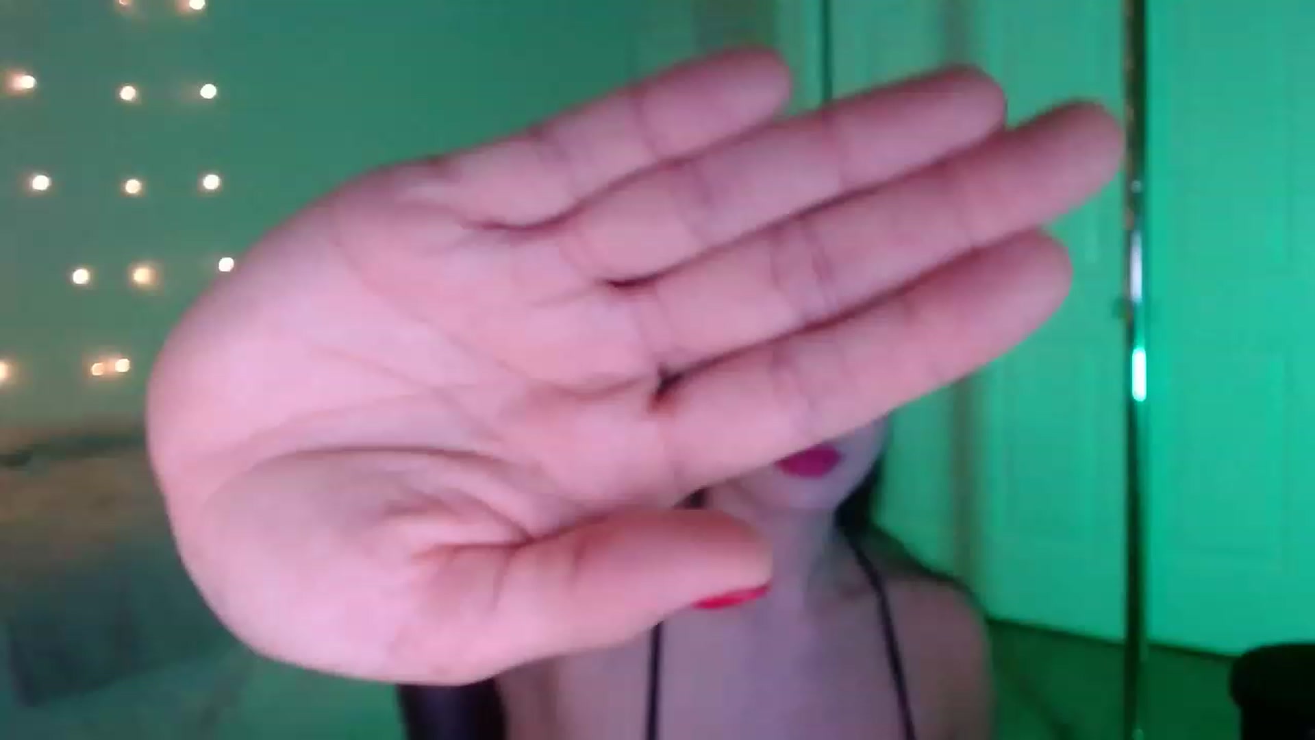 Gallery image thumbnail from NalaFalon's myfreecams stream on, 01/04/2023, 24:13 image 5 of 20