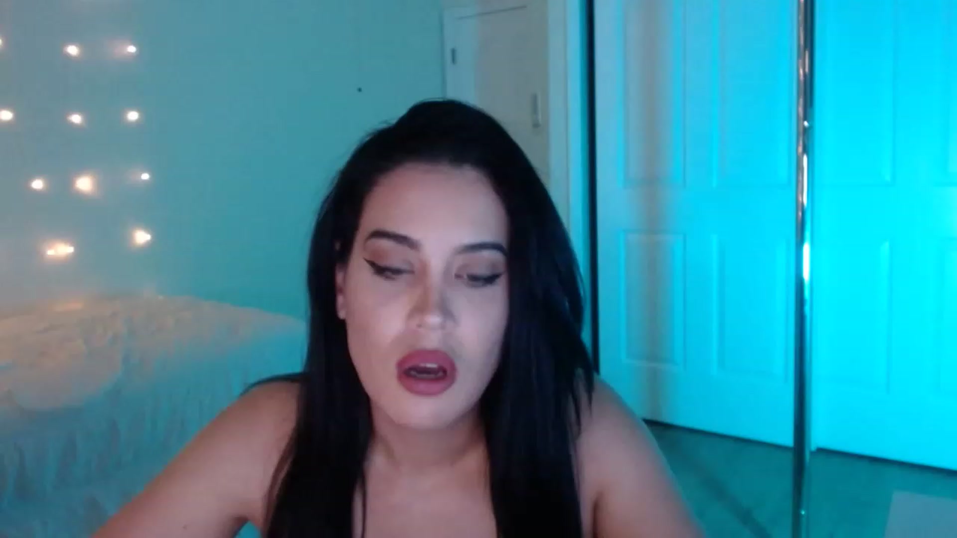 Gallery image thumbnail from NalaFalon's myfreecams stream on, 01/05/2023, 23:48 image 12 of 20