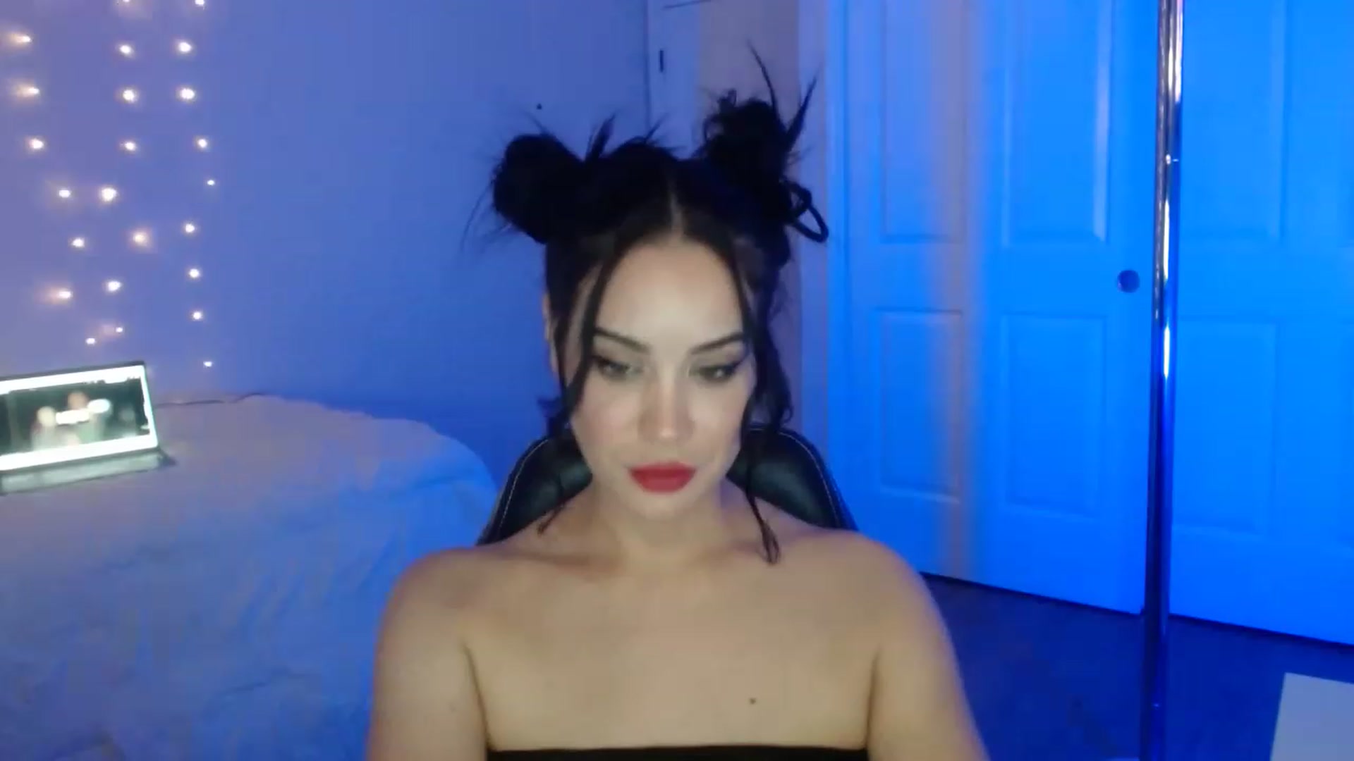 Gallery image thumbnail from NalaFalon's myfreecams stream on, 01/10/2023, 01:26 image 17 of 20