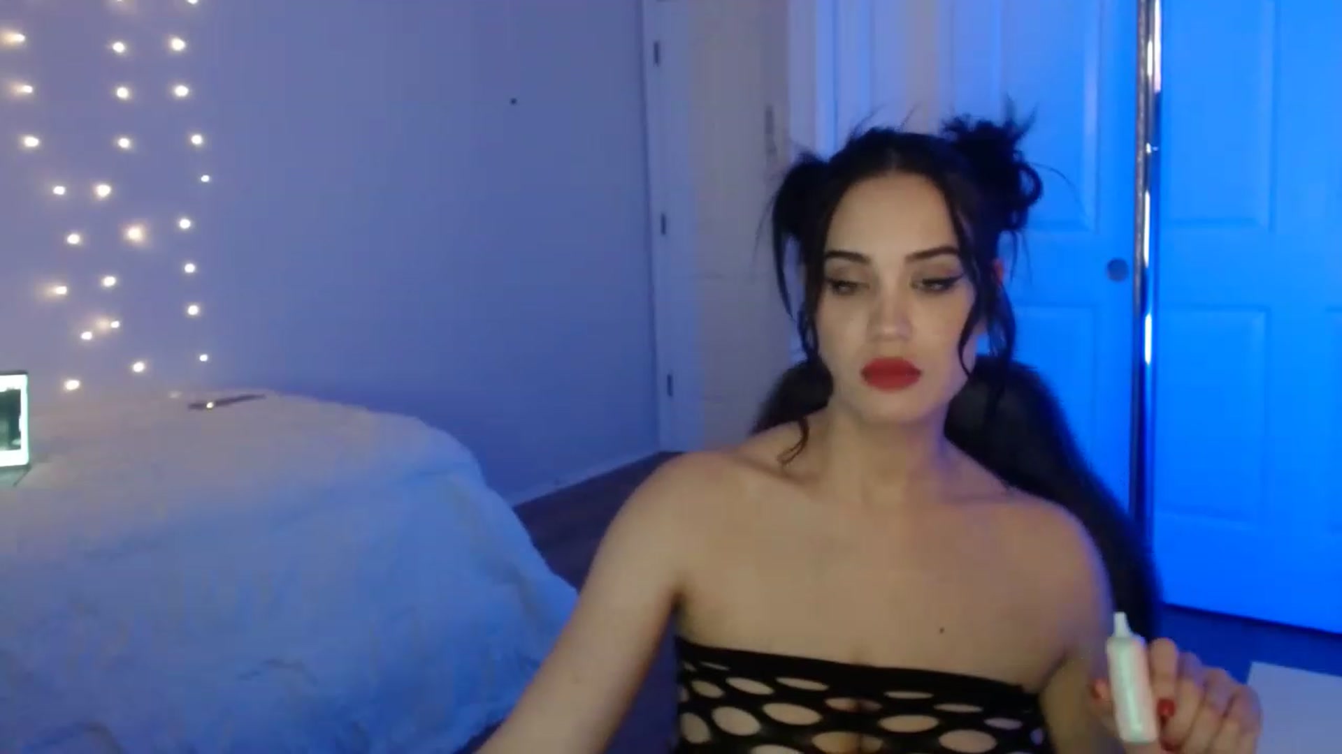 Gallery image thumbnail from NalaFalon's myfreecams stream on, 01/10/2023, 03:58 image 20 of 20