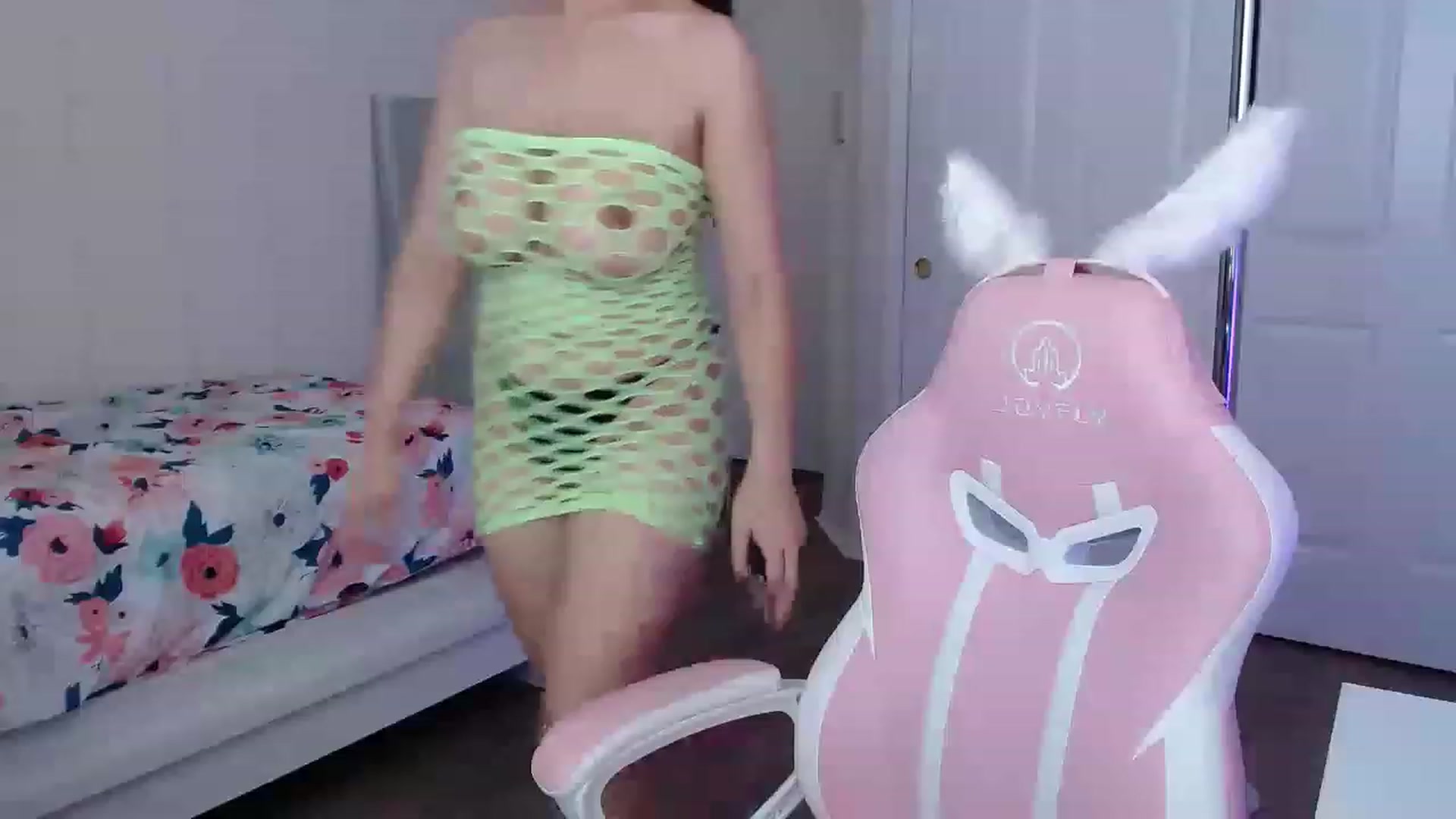 Gallery image thumbnail from NalaFalon's myfreecams stream on, 04/29/2023, 16:38 image 1 of 20