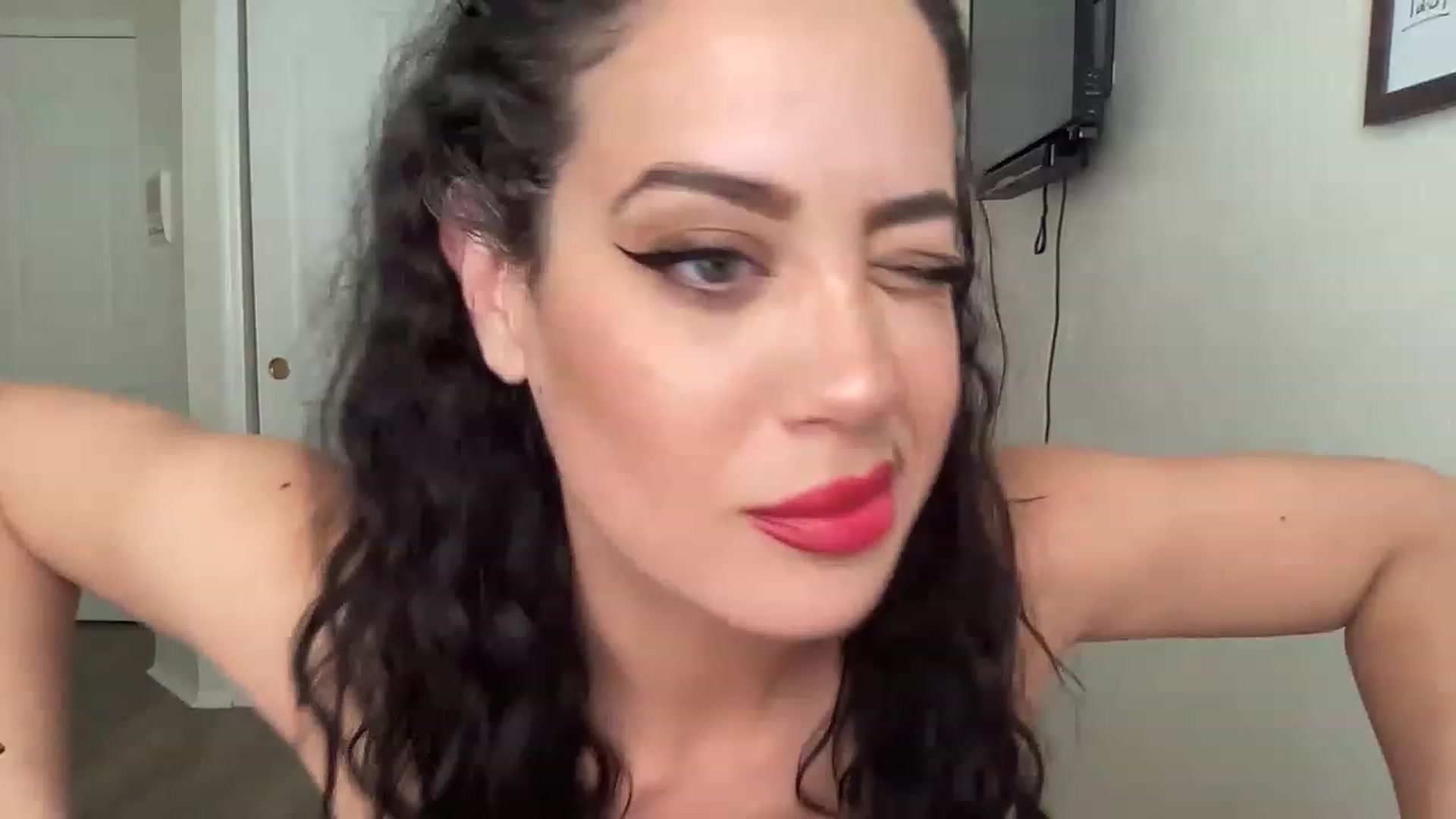 Gallery image thumbnail from NalaFalon's myfreecams stream on, 06/05/2023, 17:44 image 4 of 20