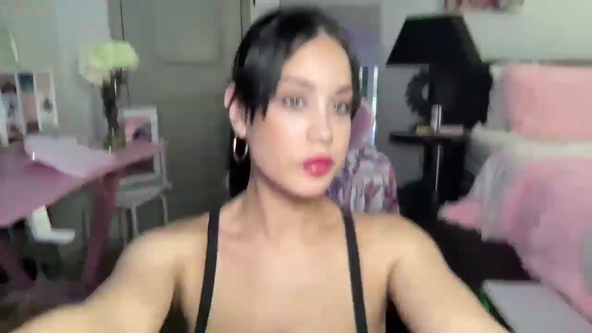 Gallery image thumbnail from NalaFalon's myfreecams stream on, 01/18/2026, 20:14 image 14 of 20