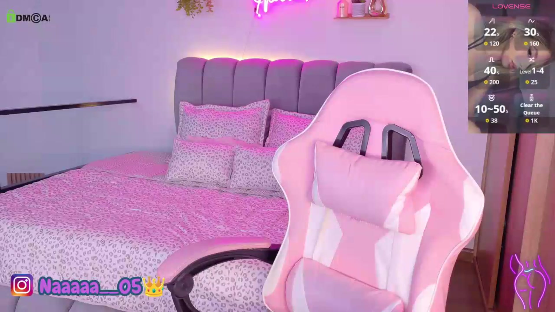 Gallery image thumbnail from Nallah_'s myfreecams stream on, 06/06/2026, 15:01 image 13 of 20