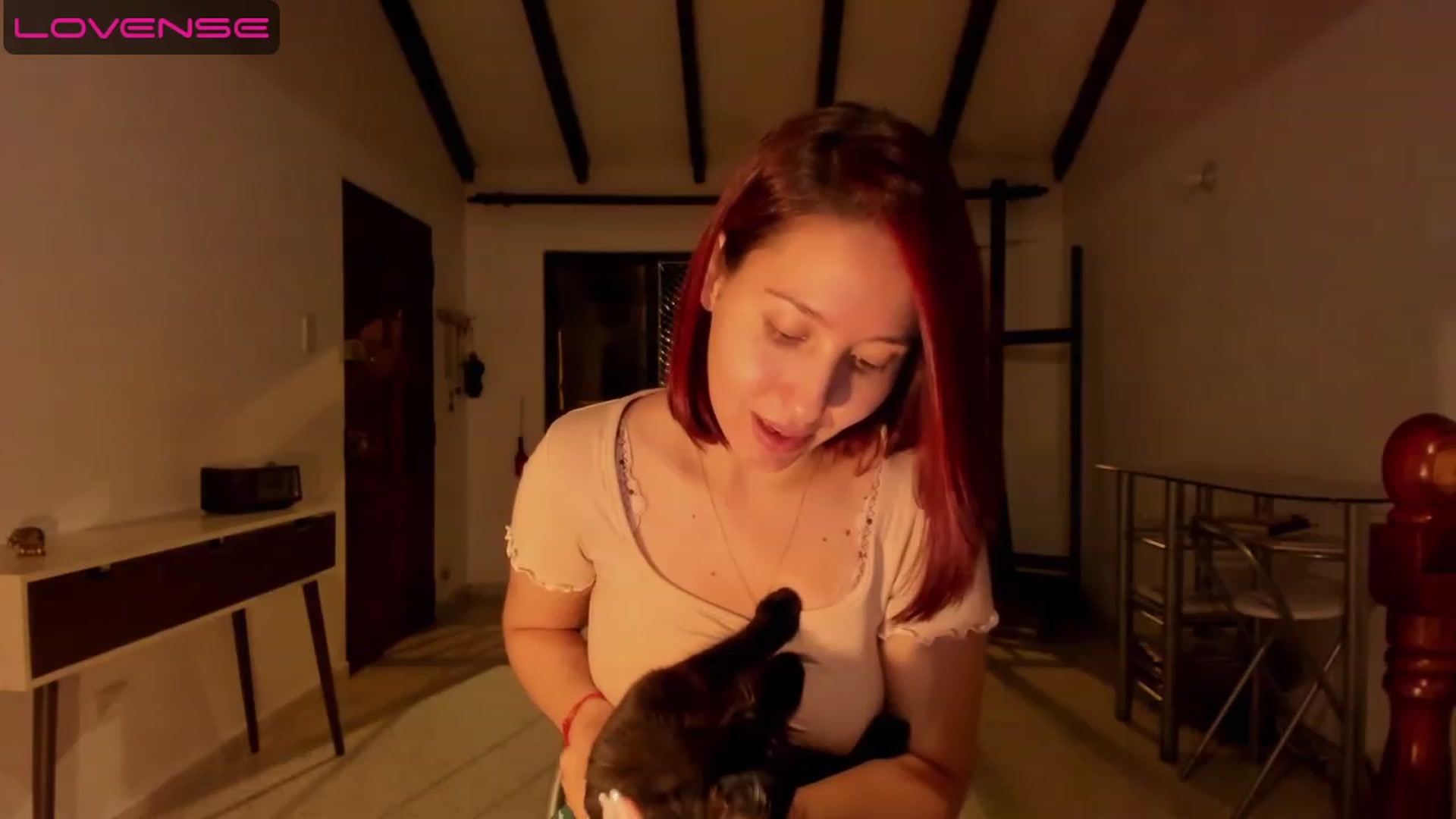 Gallery image thumbnail from Nameless_soul's myfreecams stream on, 06/01/2023, 03:53 image 11 of 20