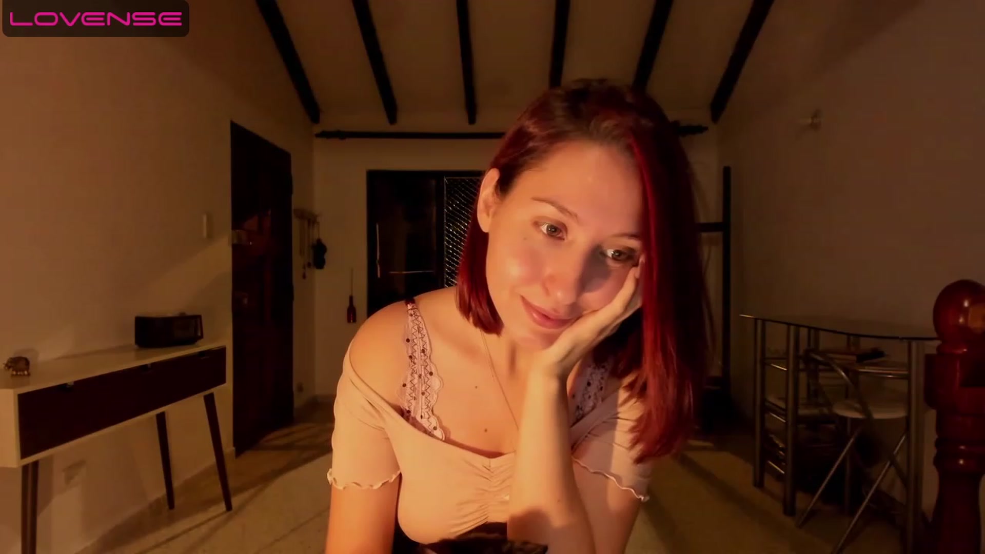 Gallery image thumbnail from Nameless_soul's myfreecams stream on, 06/01/2023, 03:53 image 3 of 20