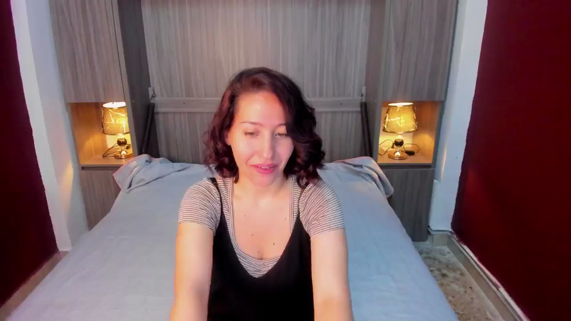 Gallery image thumbnail from Nameless_soul's myfreecams stream on, 06/19/2024, 14:26 image 17 of 20