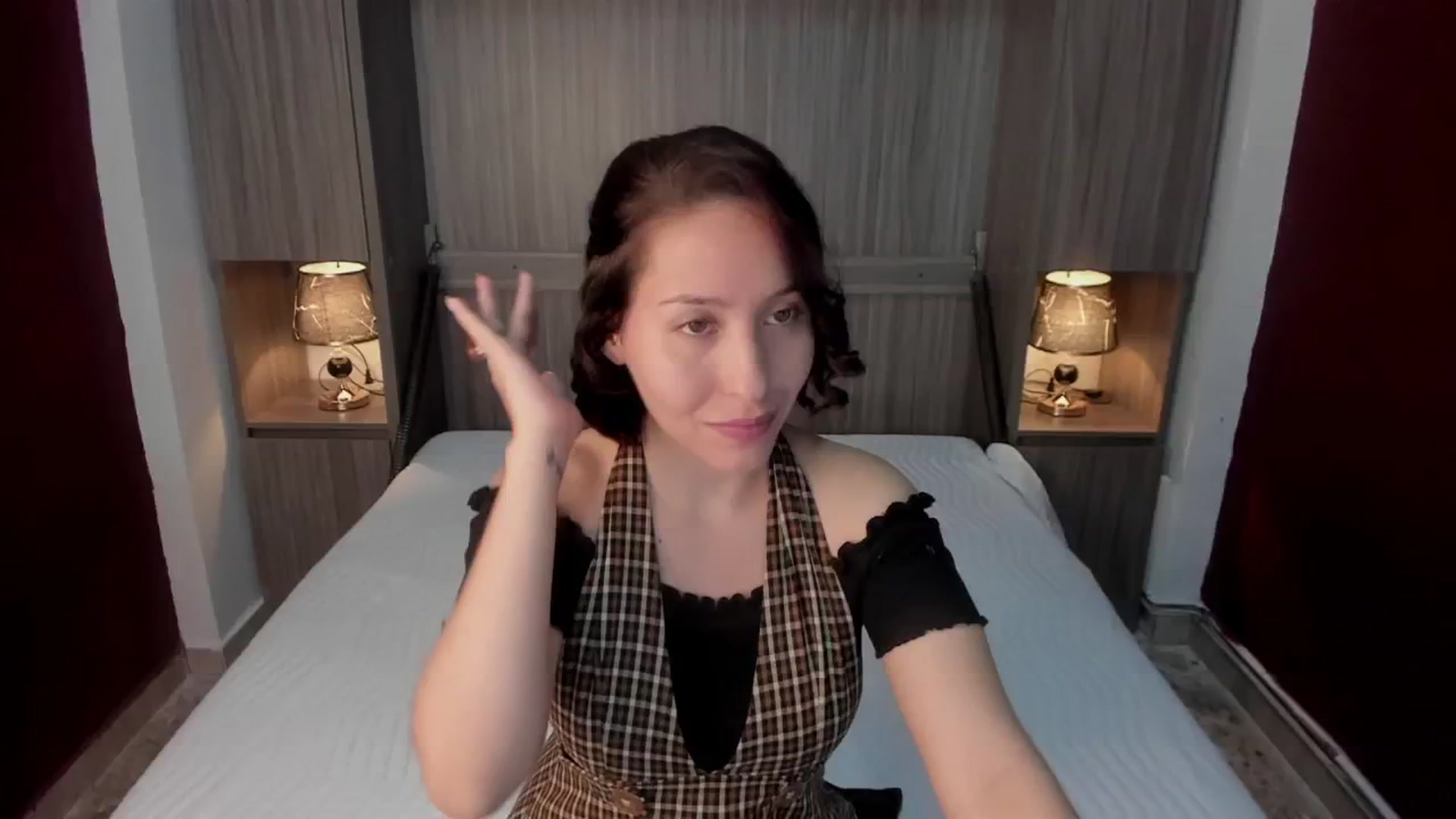 Gallery image thumbnail from Nameless_soul's myfreecams stream on, 07/04/2024, 12:32 image 6 of 20