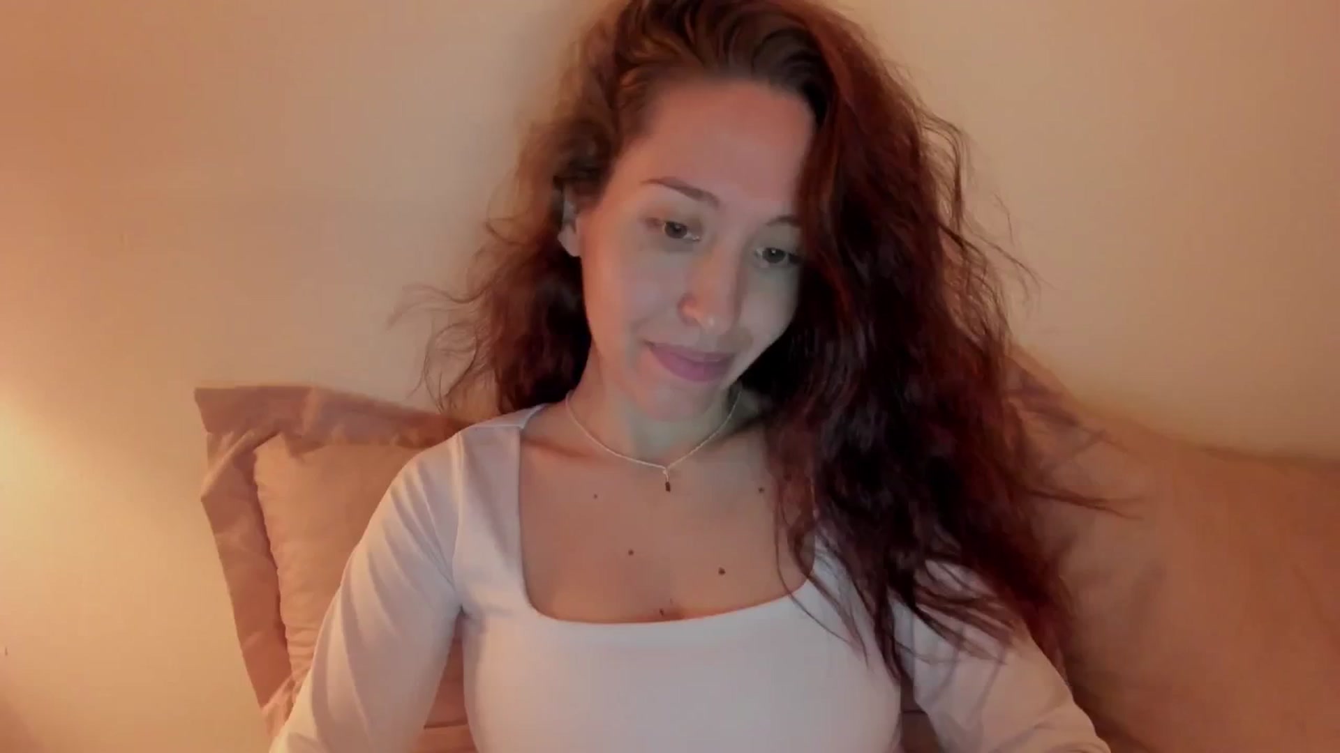 Gallery image thumbnail from Nameless_soul's myfreecams stream on, 04/21/2025, 09:02 image 16 of 20