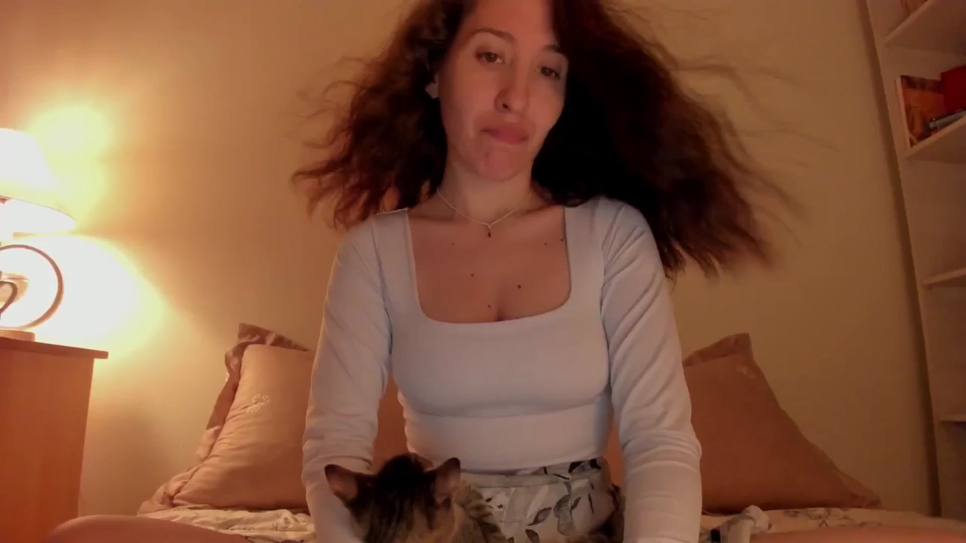 Gallery image thumbnail from Nameless_soul's myfreecams stream on, 04/21/2025, 09:02 image 10 of 20