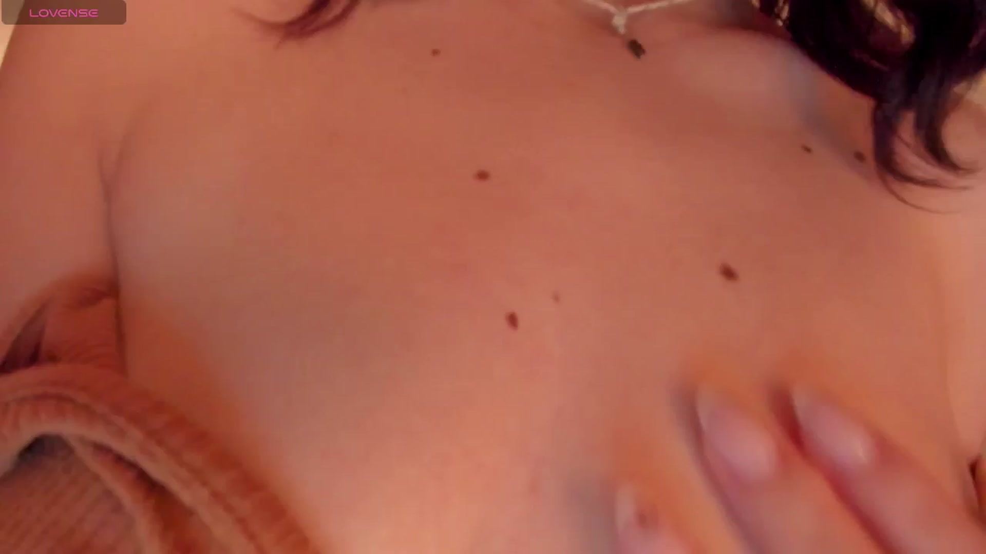 Gallery image thumbnail from Nameless_soul's myfreecams stream on, 04/22/2025, 06:38 image 15 of 20