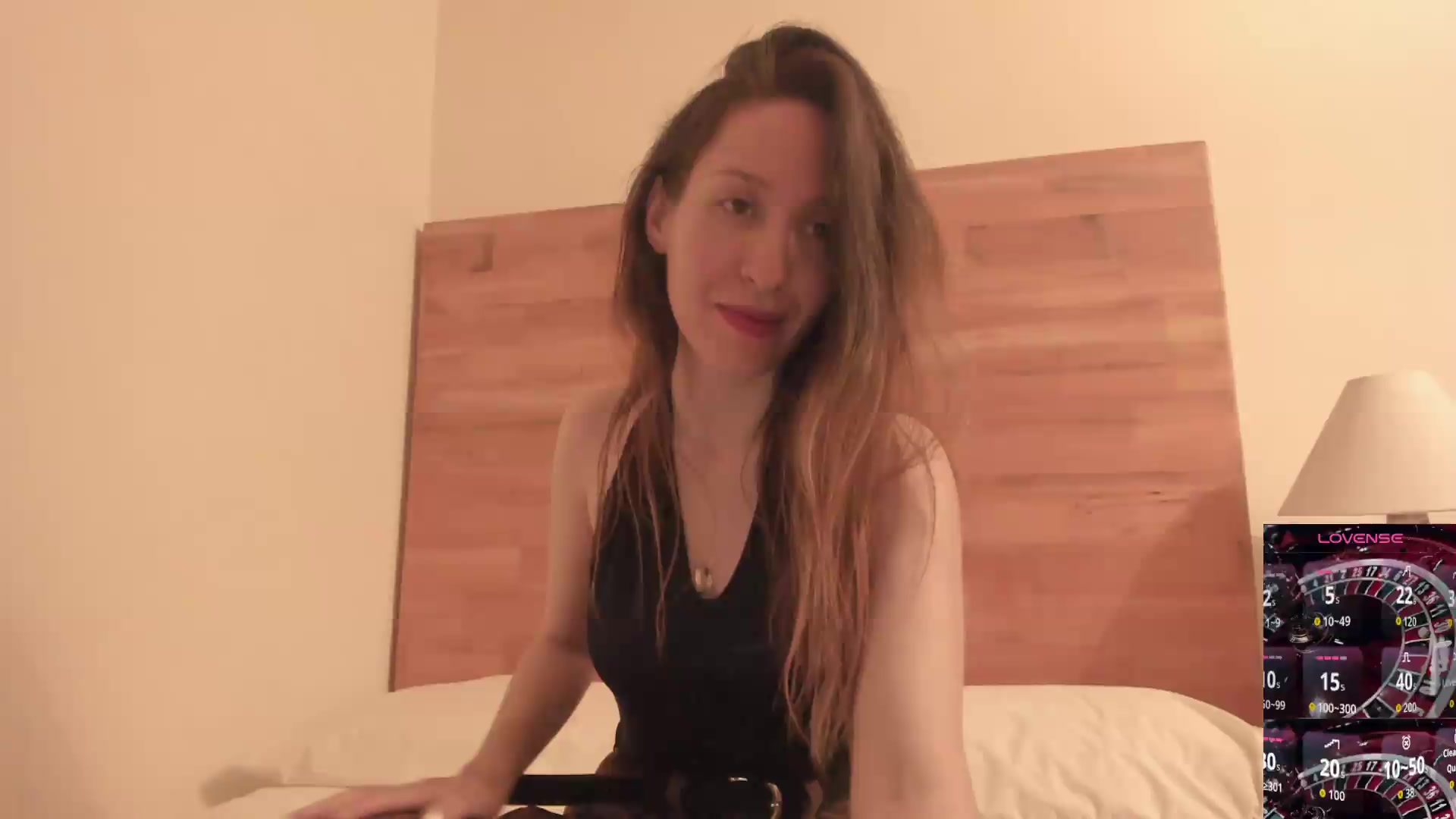 Gallery image thumbnail from Nameless_soul's myfreecams stream on, 06/08/2026, 05:26 image 5 of 20