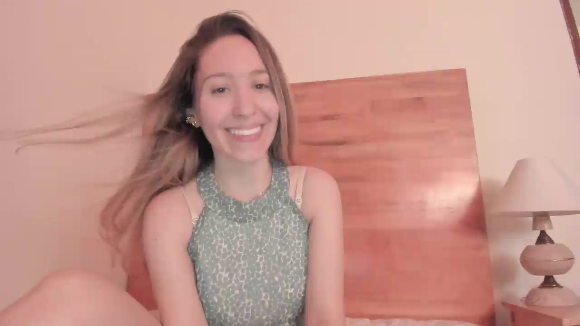 Gallery image thumbnail from Nameless_soul's myfreecams stream on, 07/11/2026, 19:08 image 5 of 20